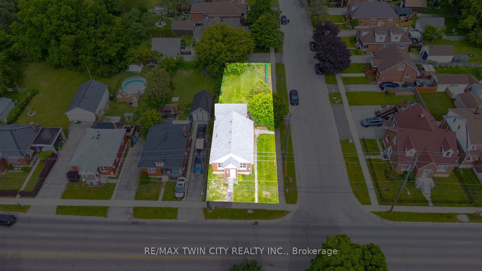 249 Clarence Street Property Photo 4