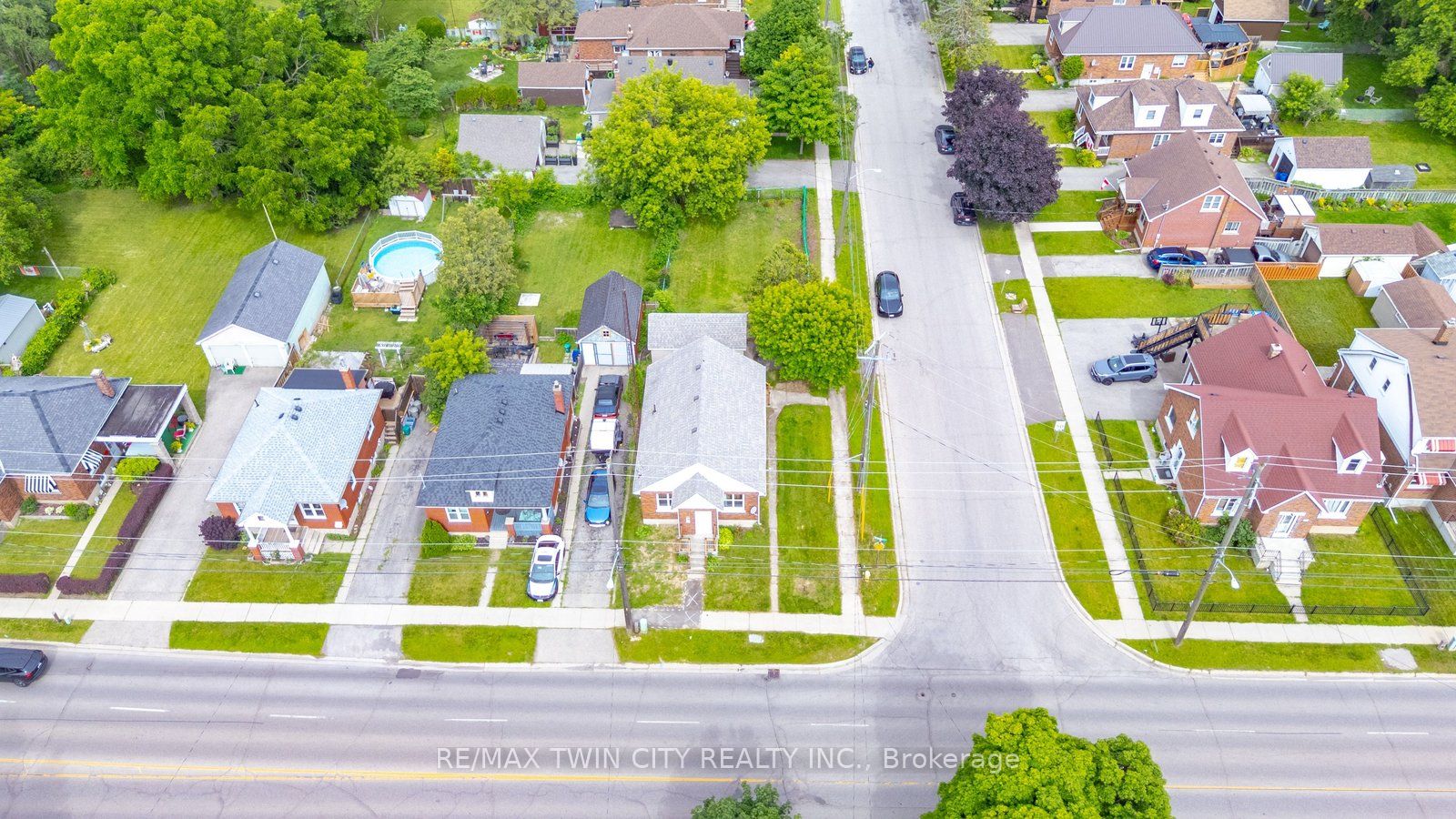 249 Clarence Street Property Photo 6