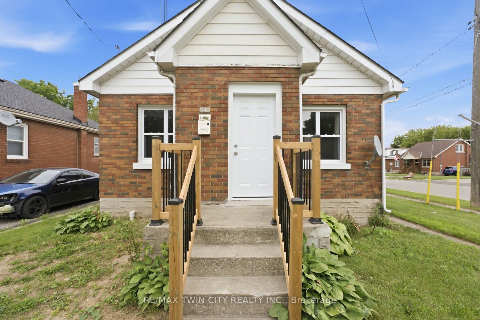 249 Clarence Street Property Photo 9