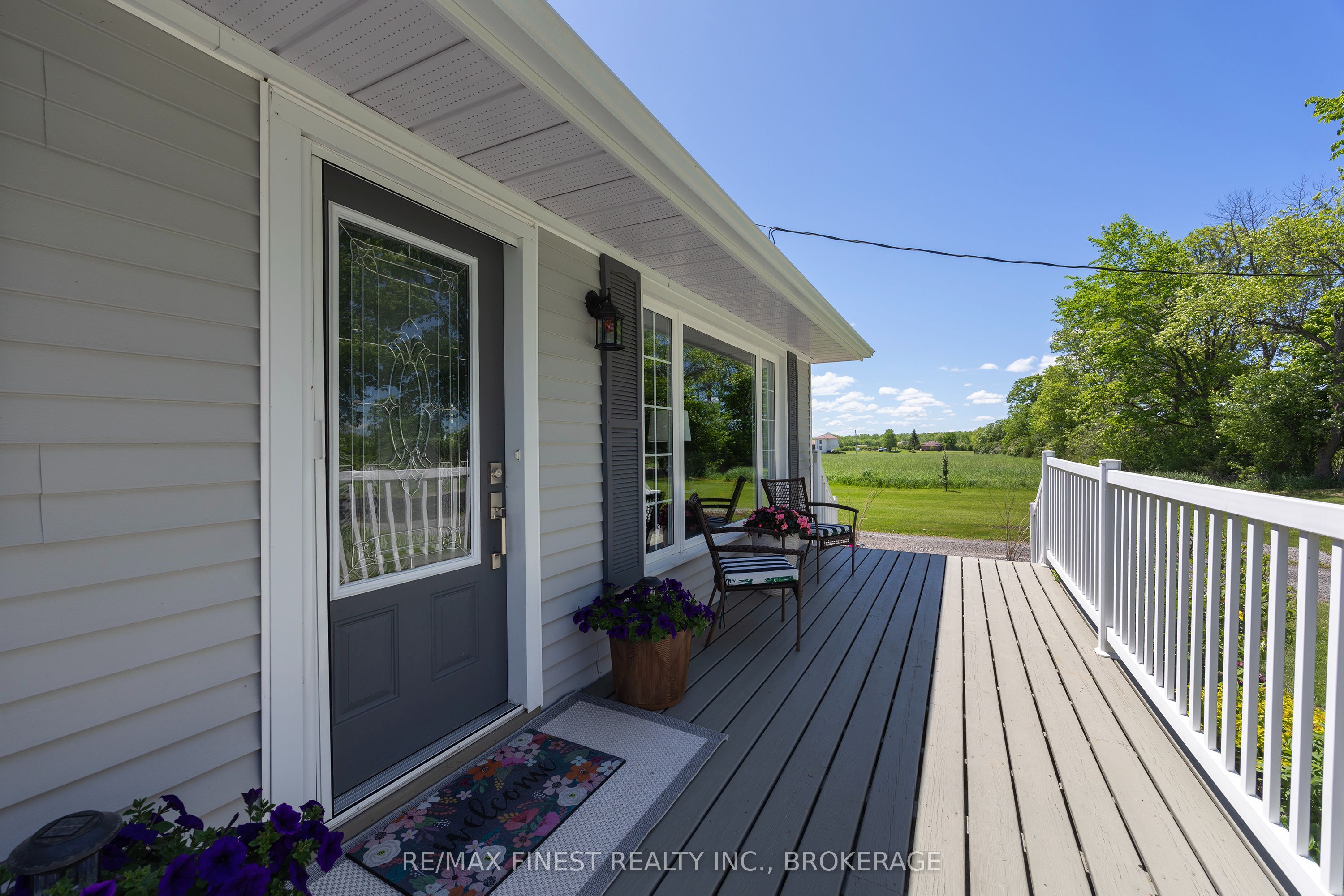 598 Petworth Road Property Photo 2