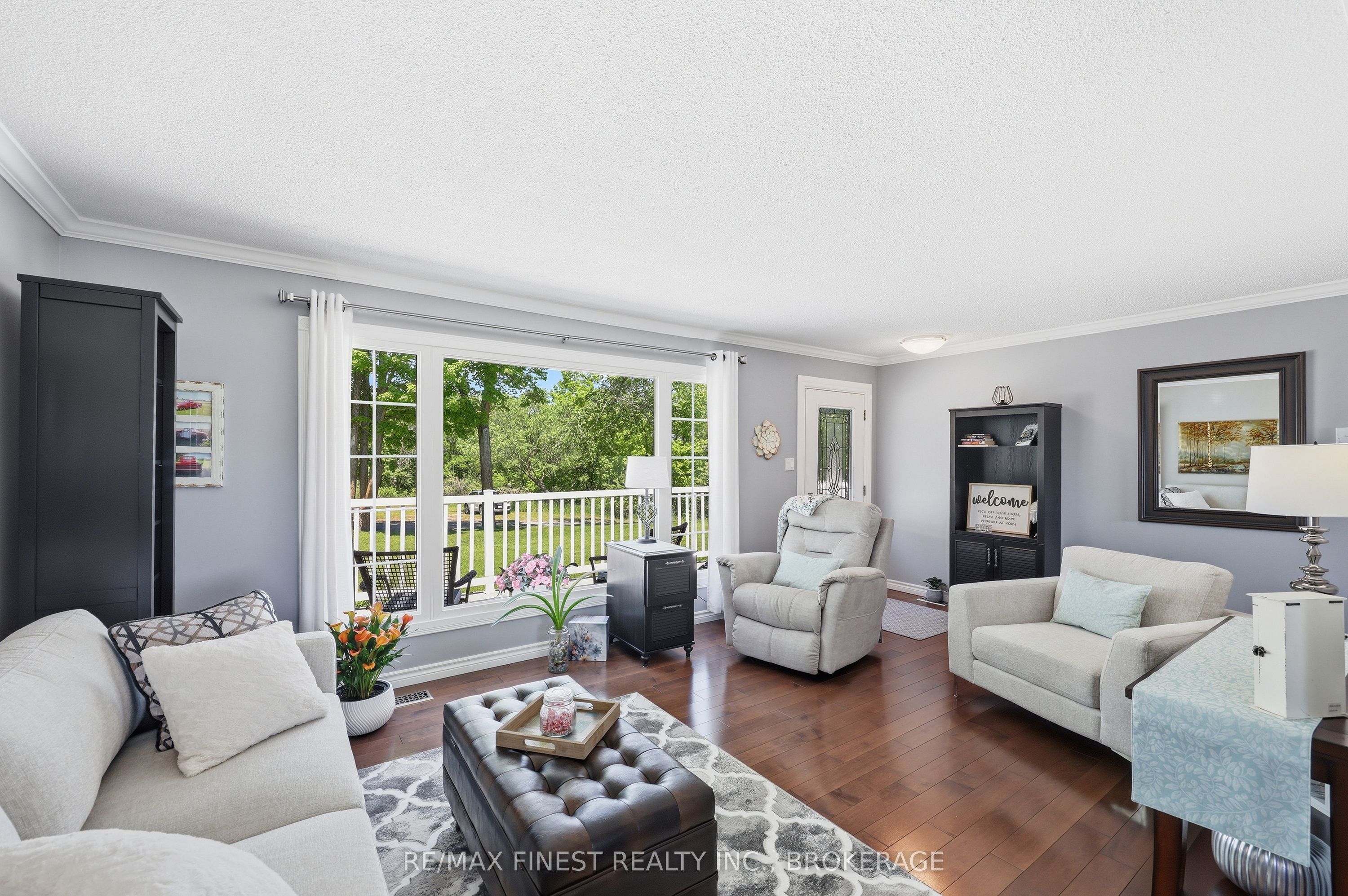 598 Petworth Road Property Photo 4