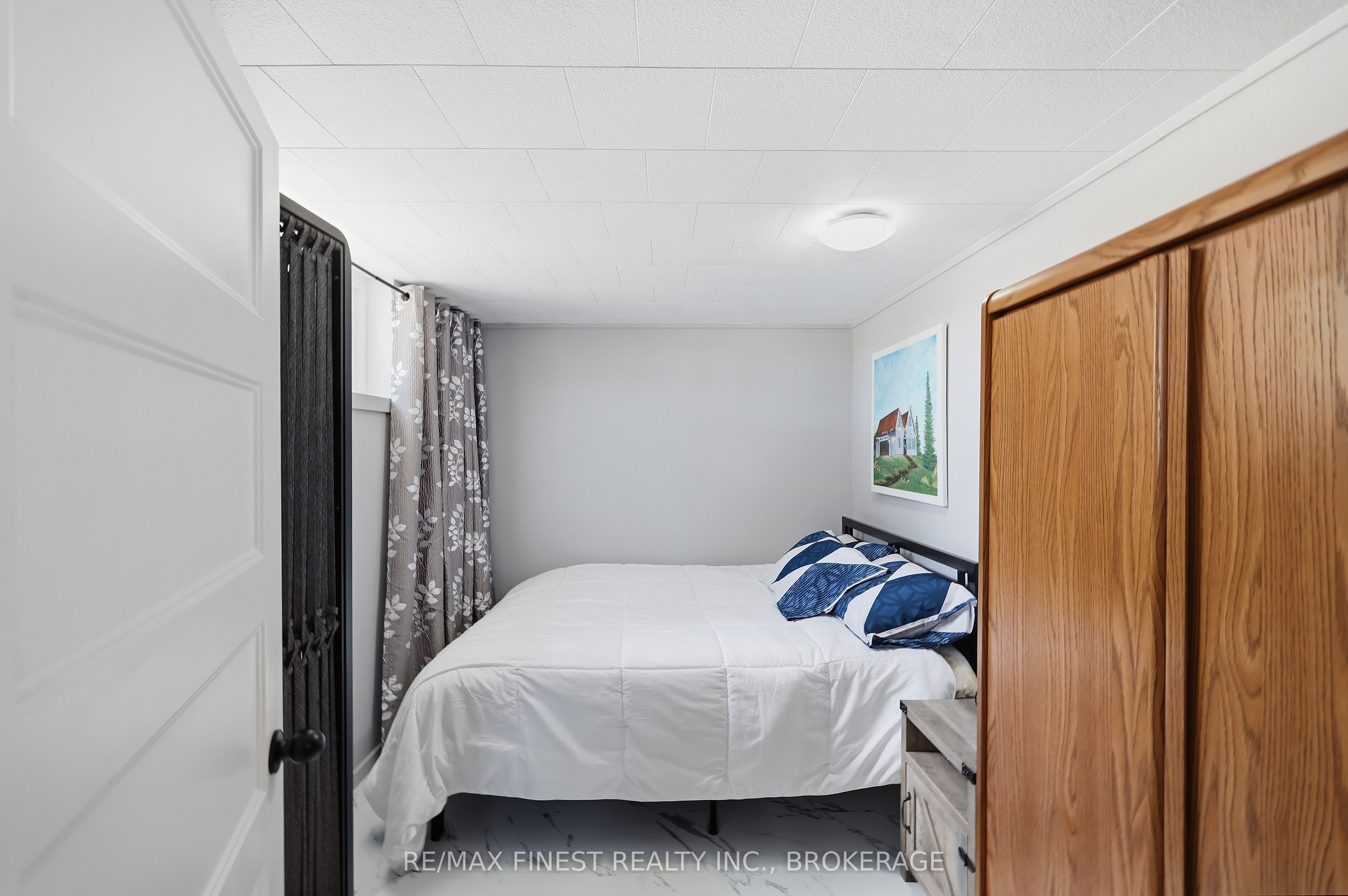 598 Petworth Road Property Photo 19