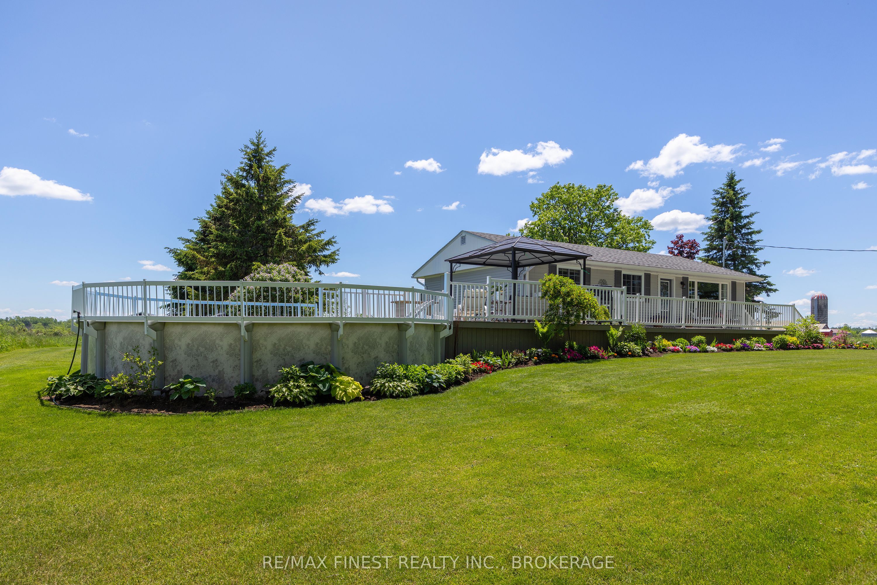 598 Petworth Road Property Photo 28