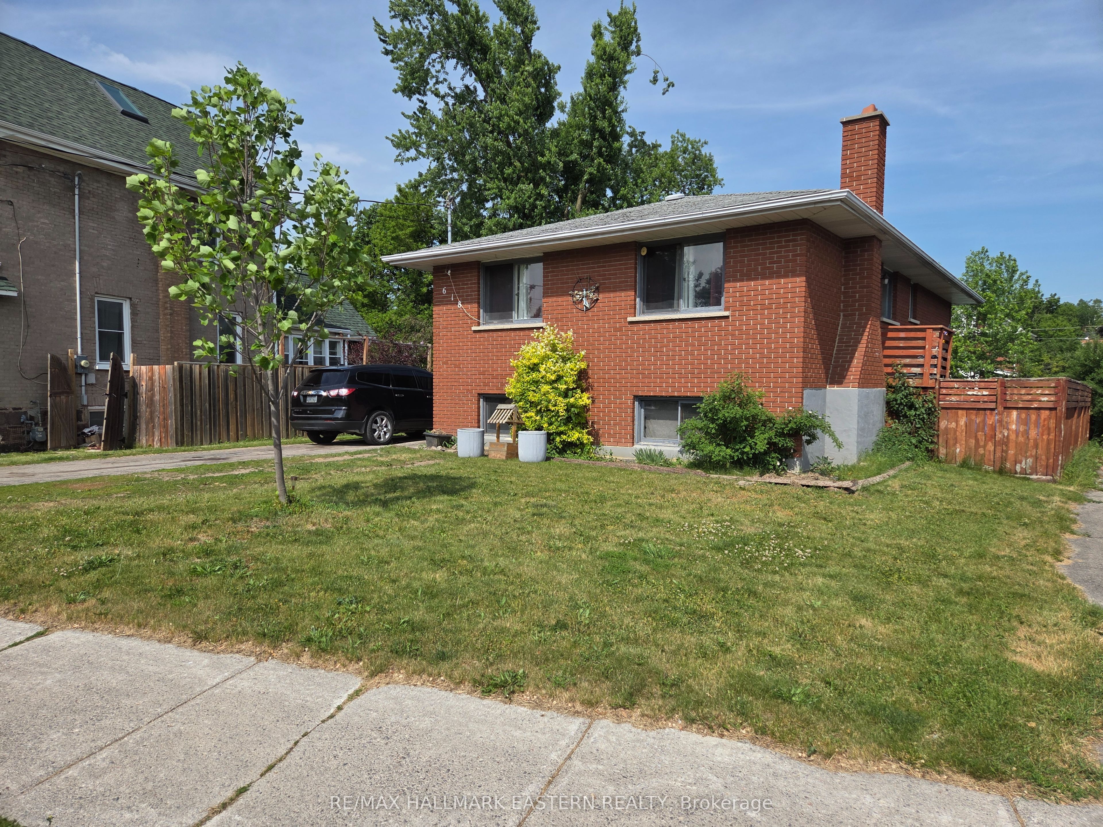 618 Donegal Street Property Photo 5