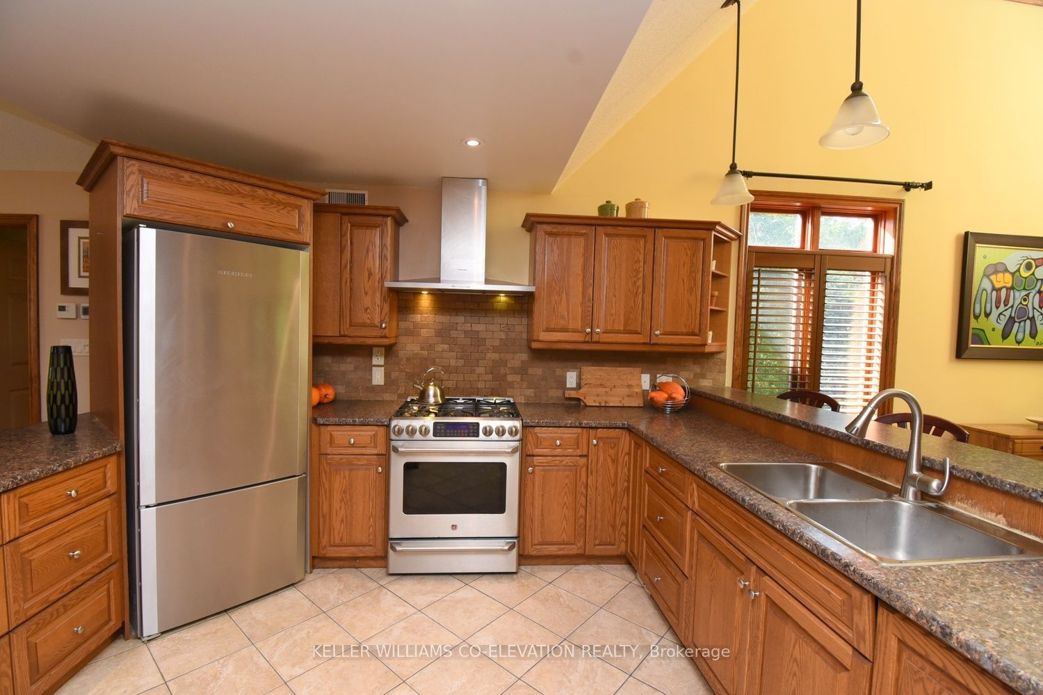 635 Millgrove Side Road Property Photo 4