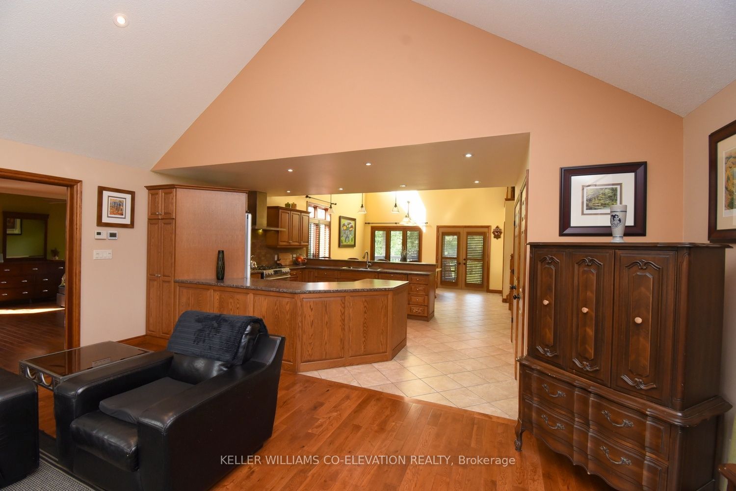 635 Millgrove Side Road Property Photo 5