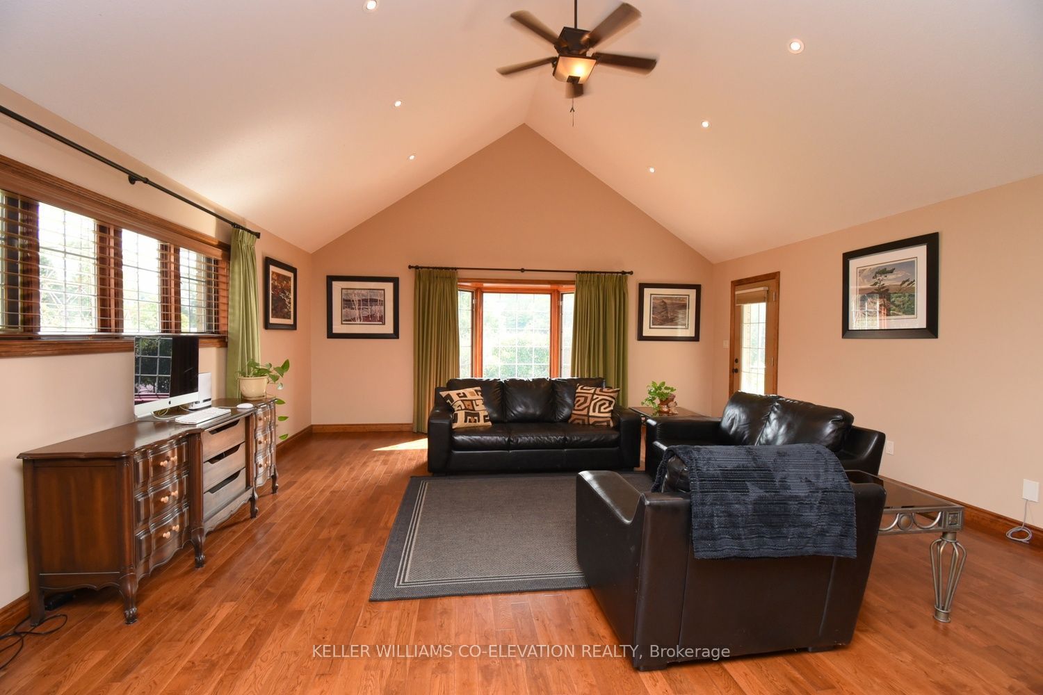 635 Millgrove Side Road Property Photo 13