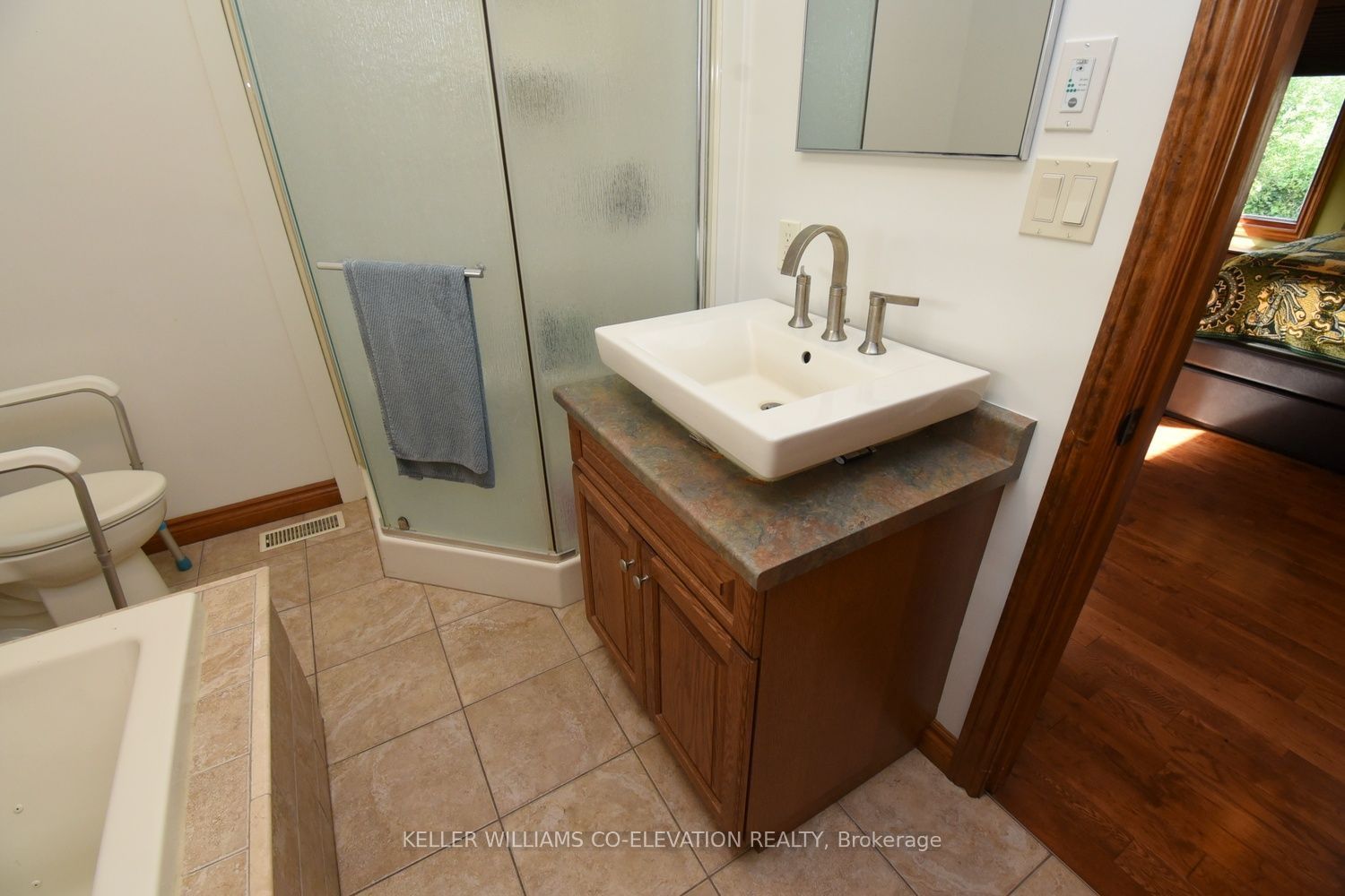 635 Millgrove Side Road Property Photo 32