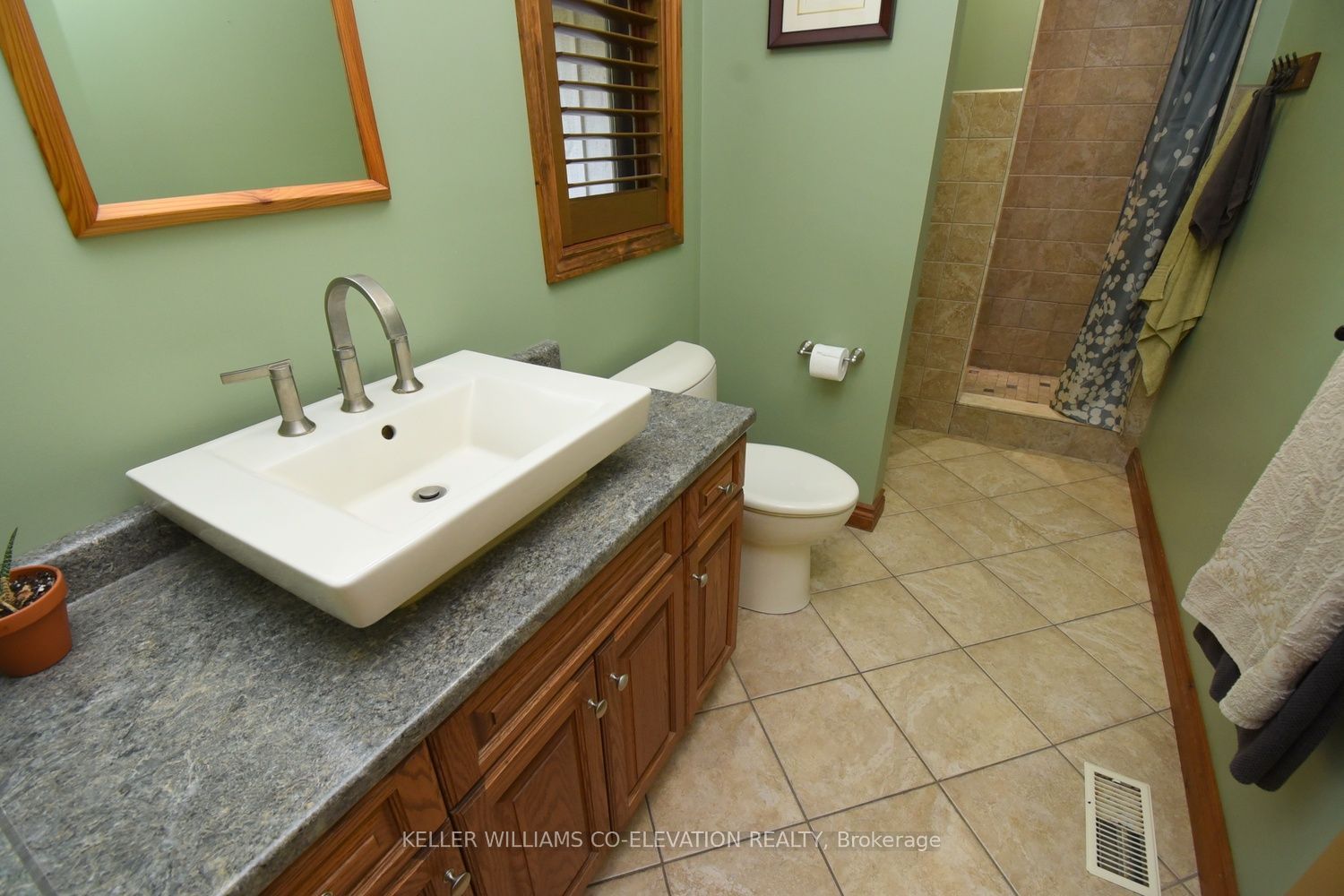 635 Millgrove Side Road Property Photo 37