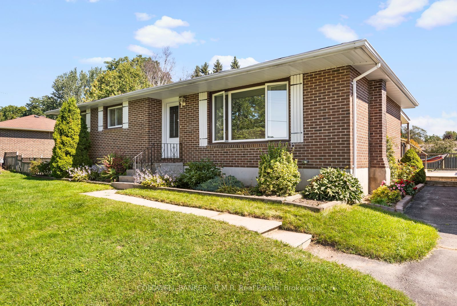 453 Brimley Road S Property Photo 3