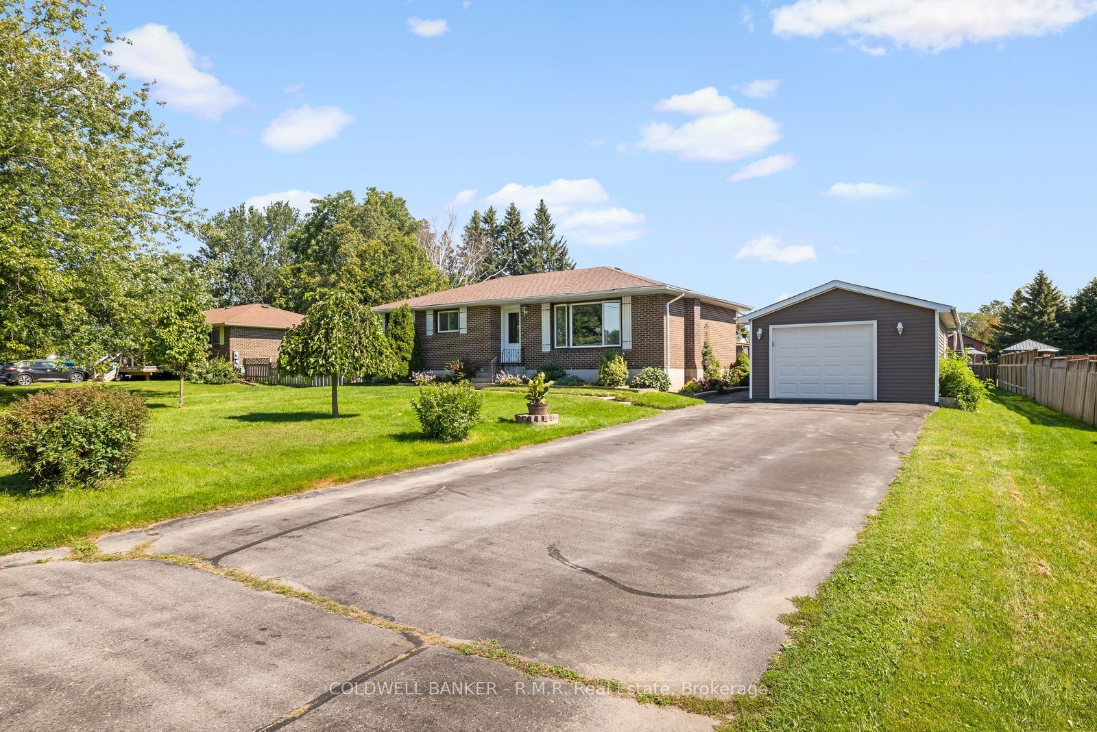 453 Brimley Road S Property Photo 4