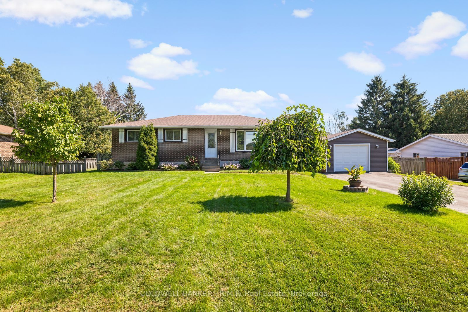 453 Brimley Road S Property Photo 5