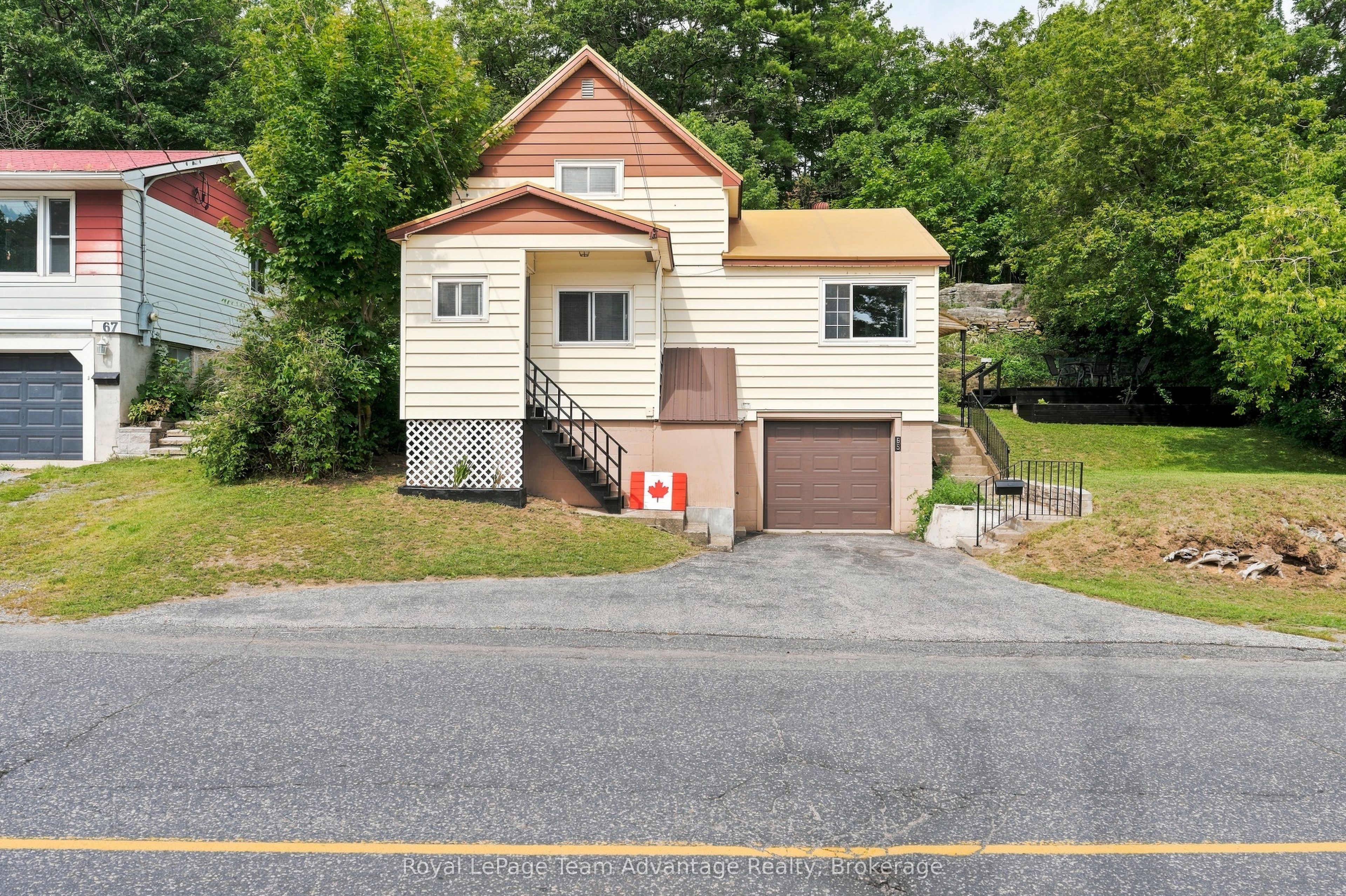 65 Isabella Street