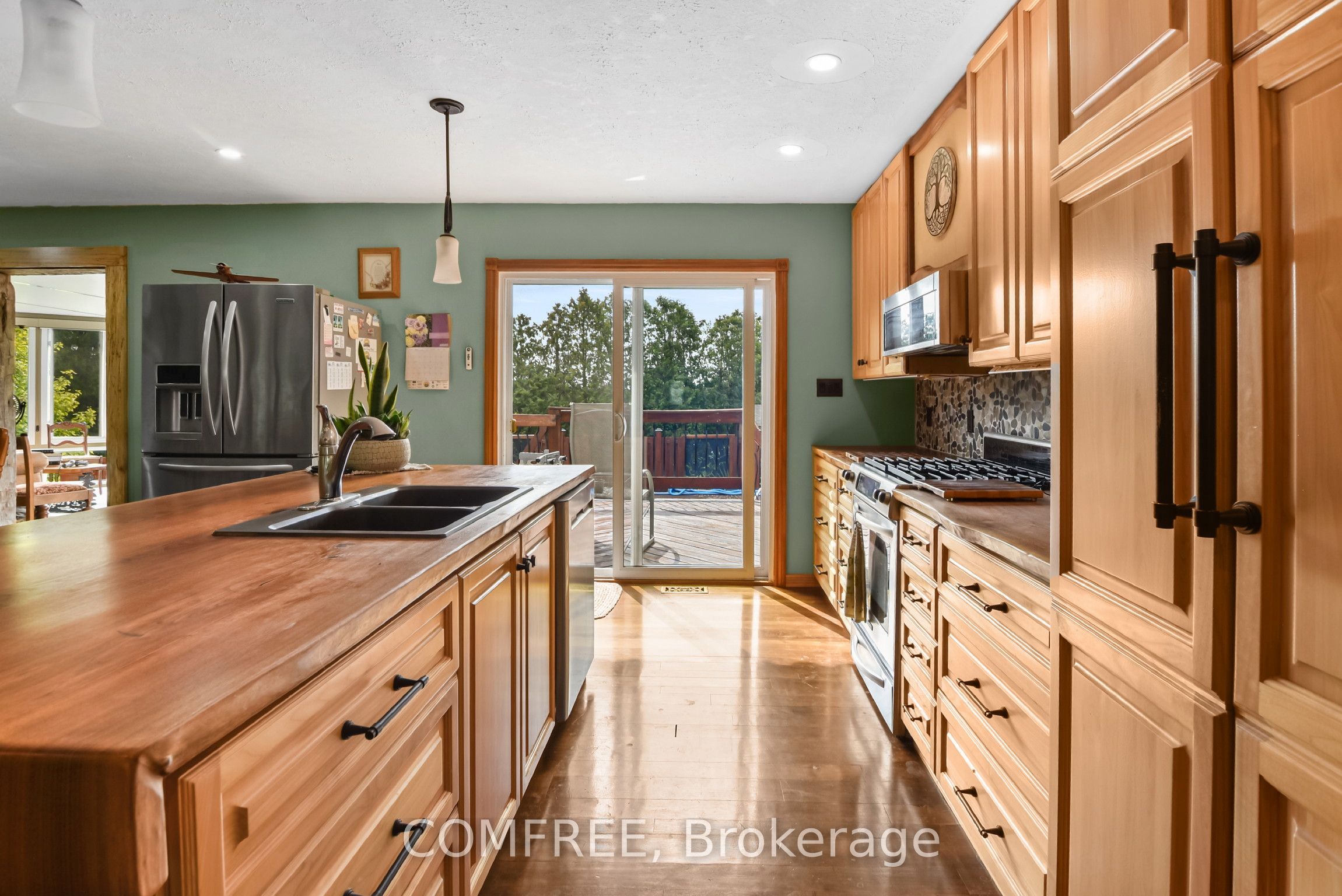 9104 Mc Dowell Line Property Photo 11