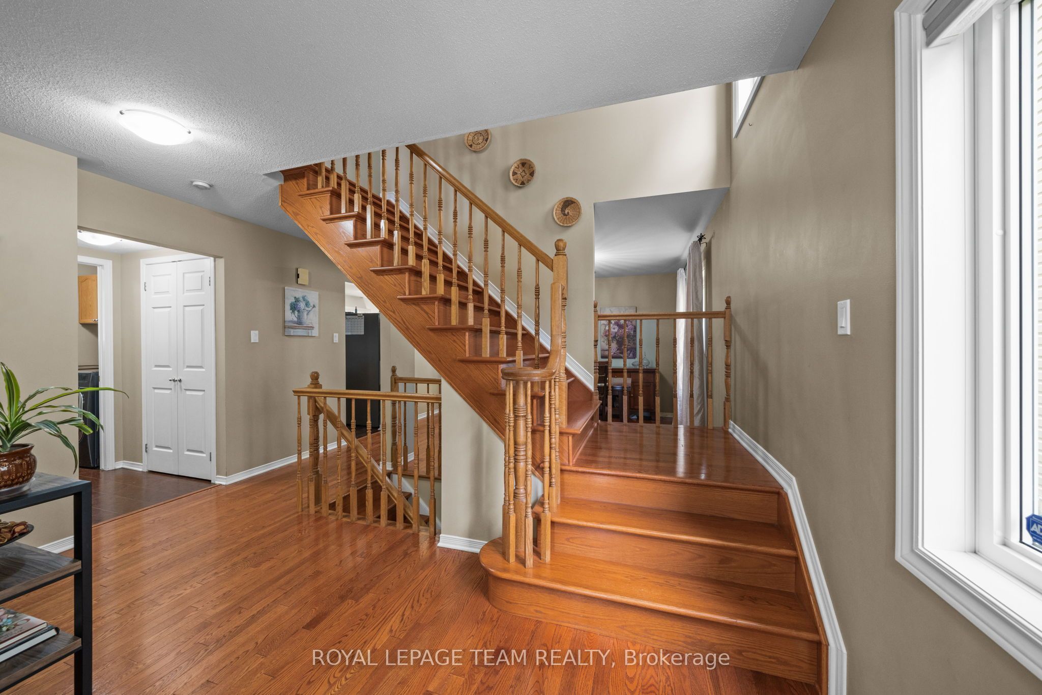 6524 Tooney Drive Property Photo 6