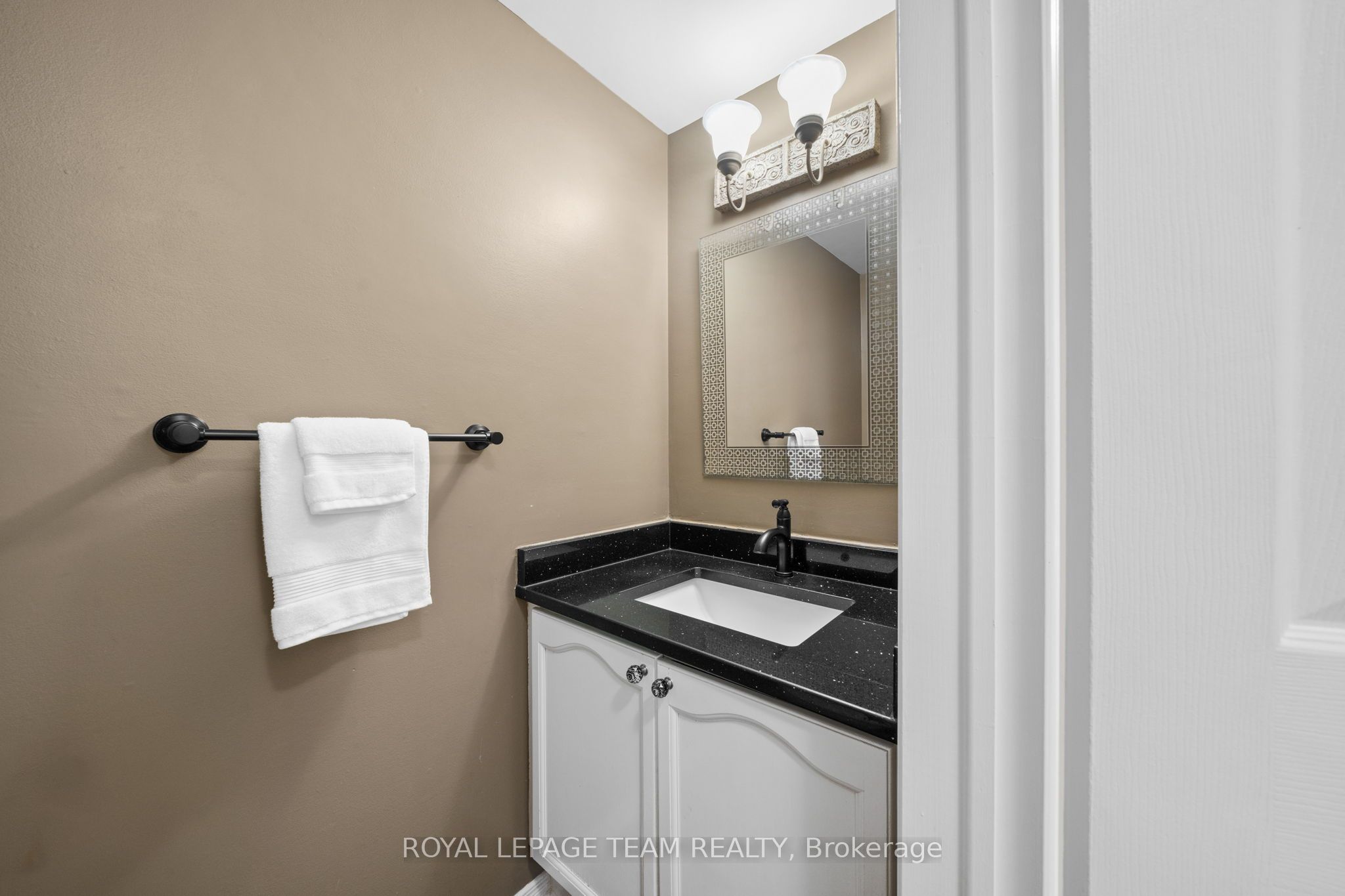 6524 Tooney Drive Property Photo 27