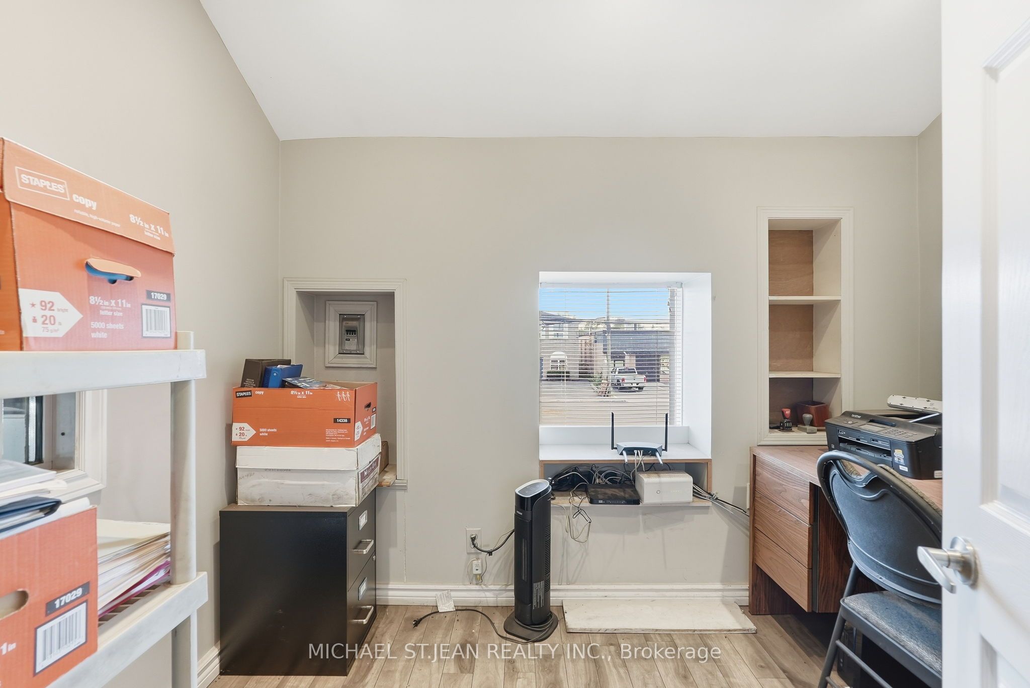 X13767850 Property Photo 11