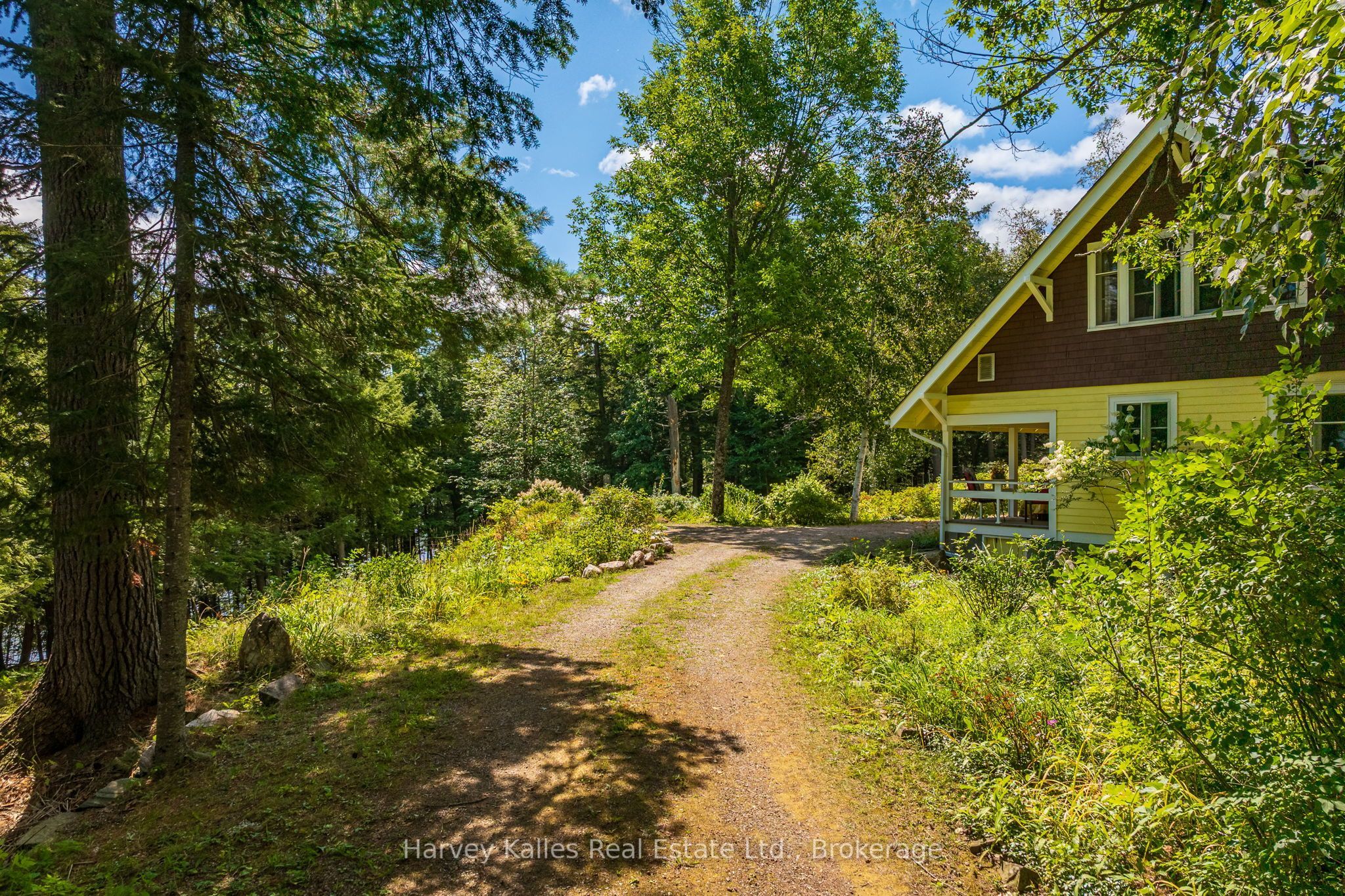 1353 Port Cunnington Road Property Photo 13