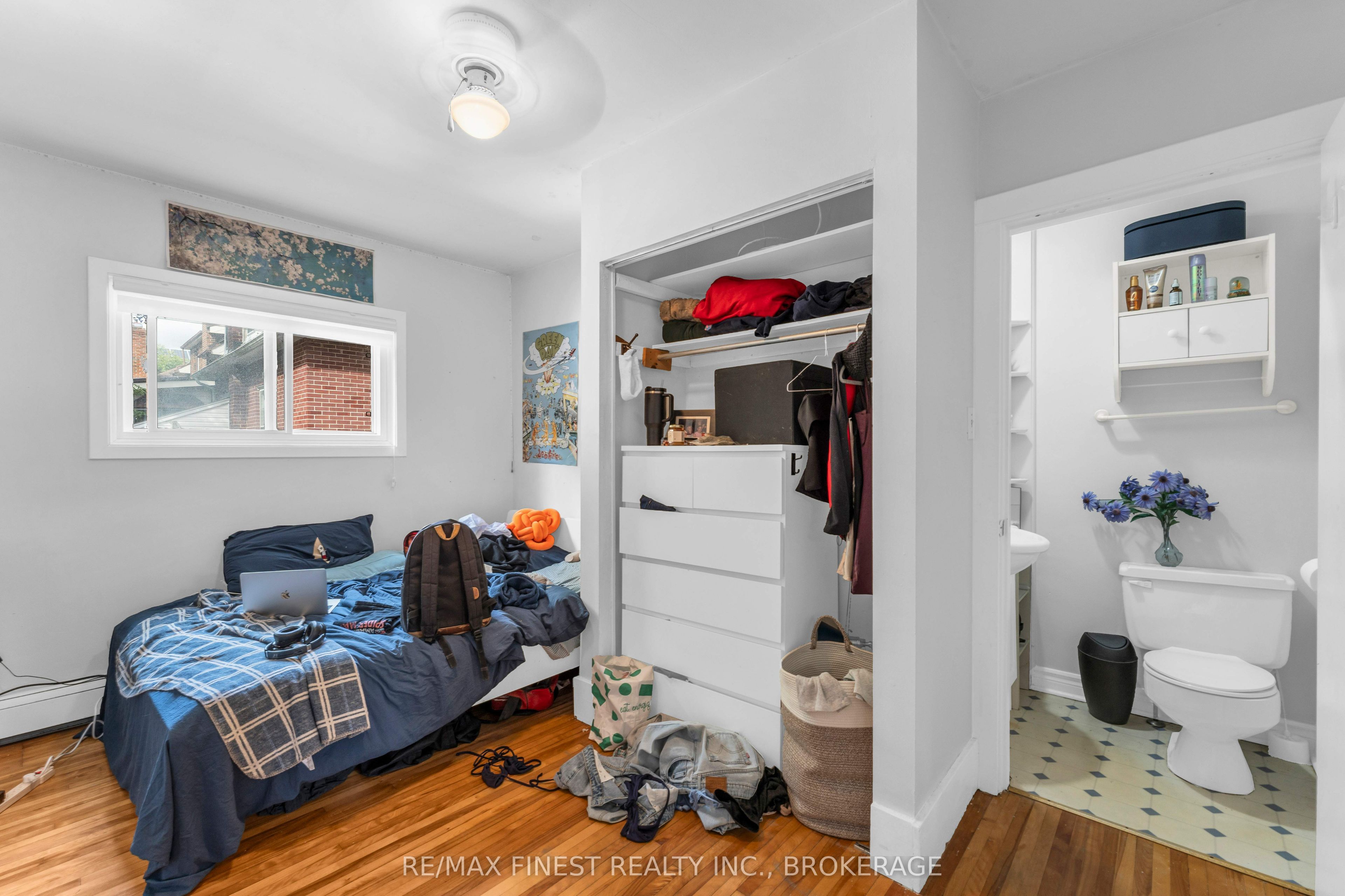 236 Collingwood Street Property Photo 22