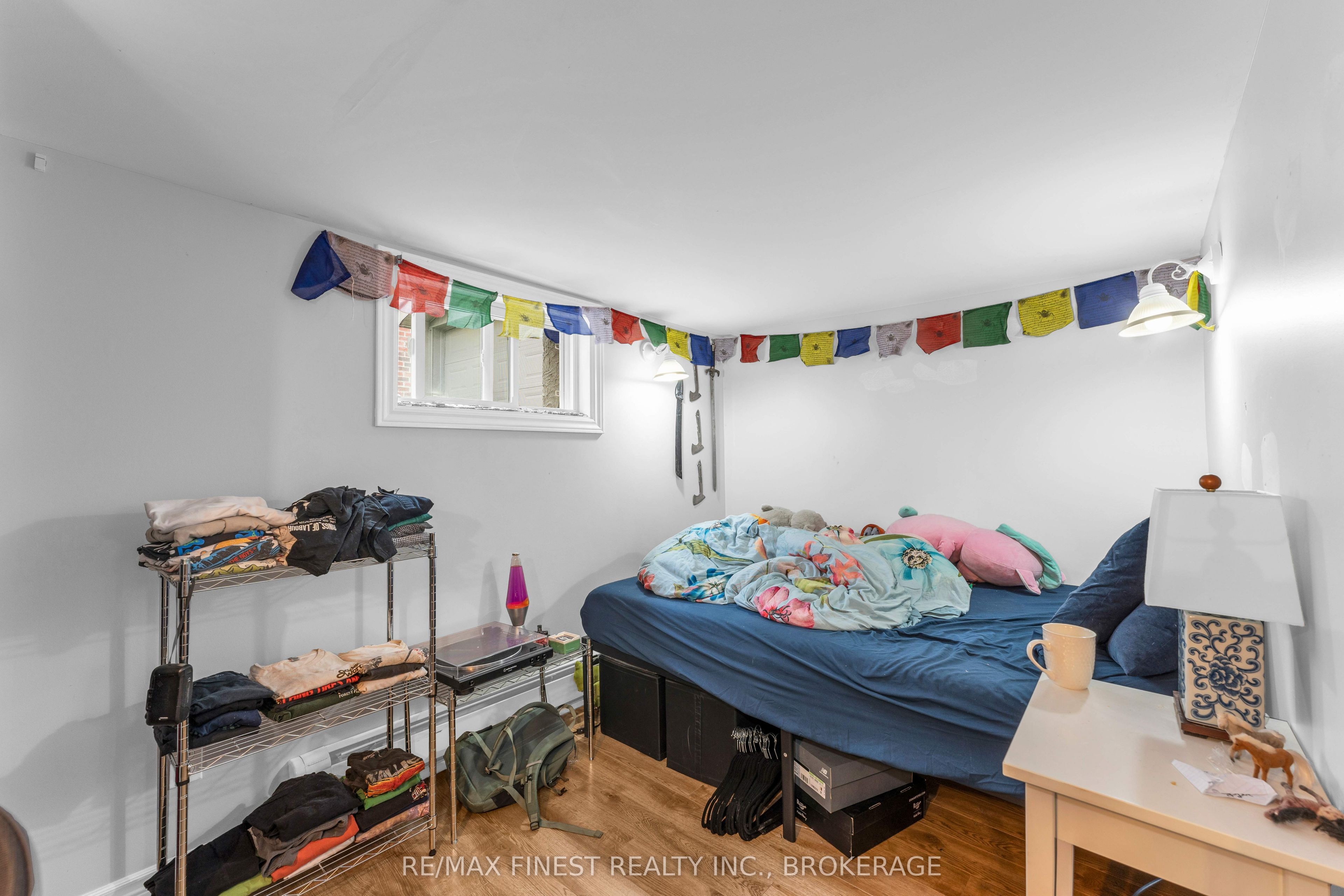 236 Collingwood Street Property Photo 25