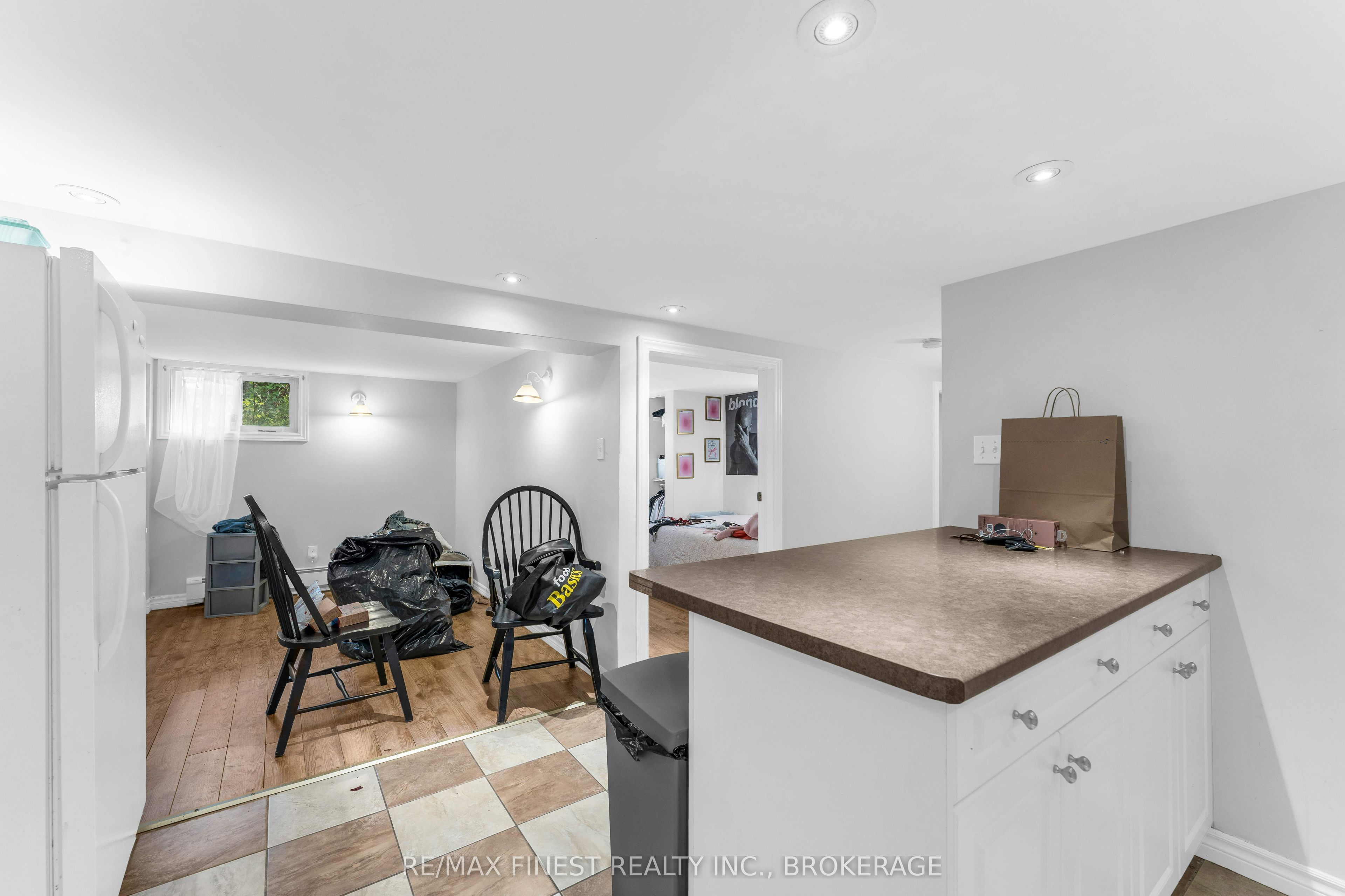 236 Collingwood Street Property Photo 33