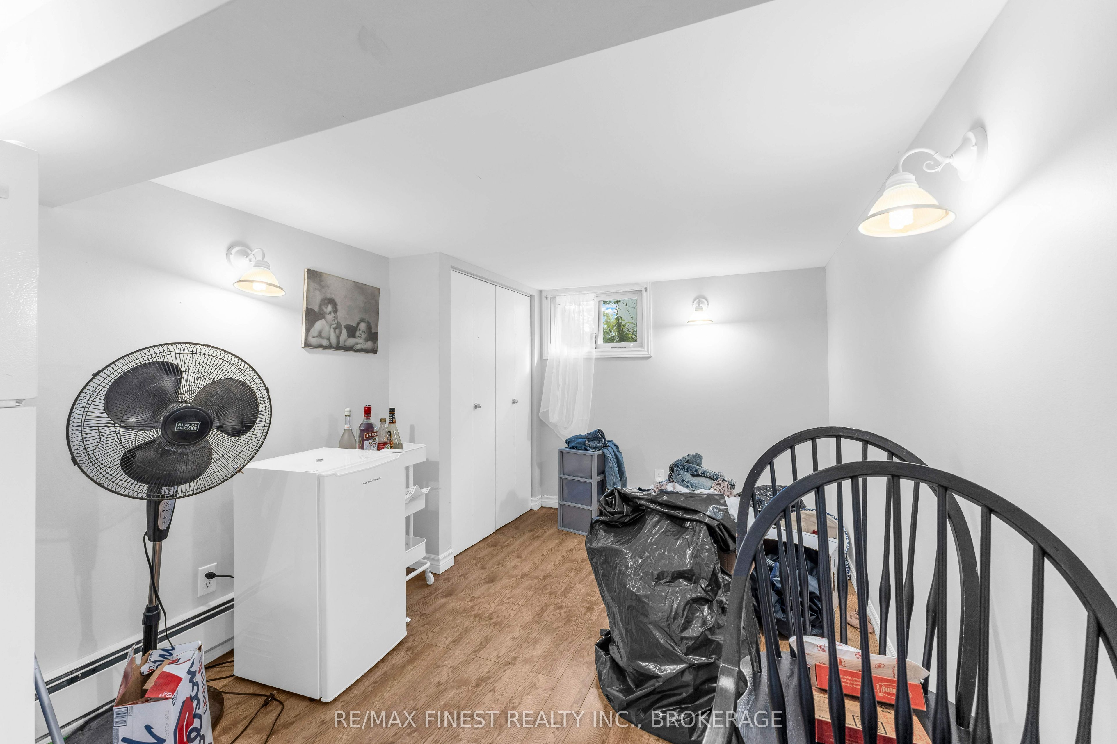 236 Collingwood Street Property Photo 34