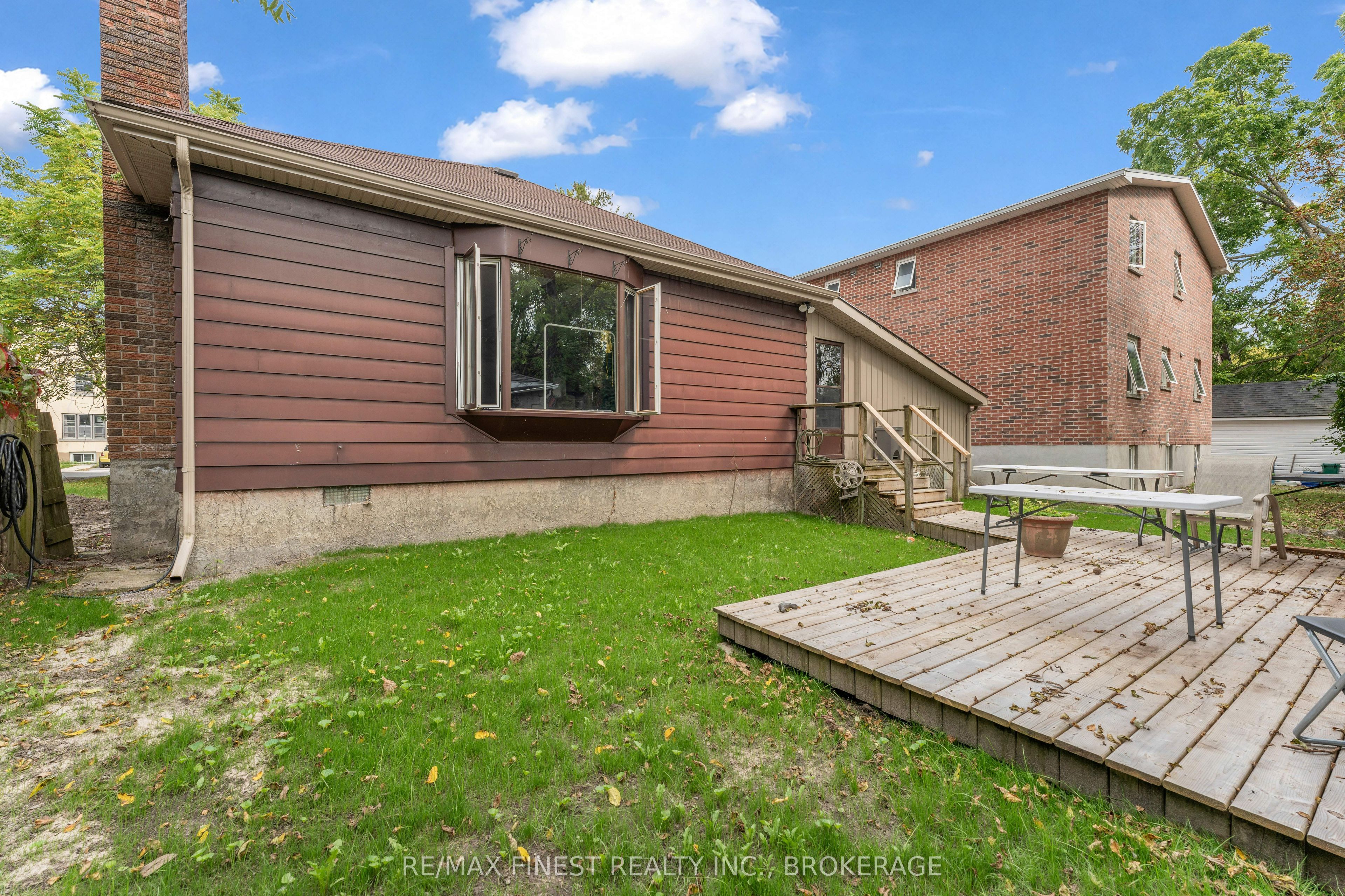 236 Collingwood Street Property Photo 38