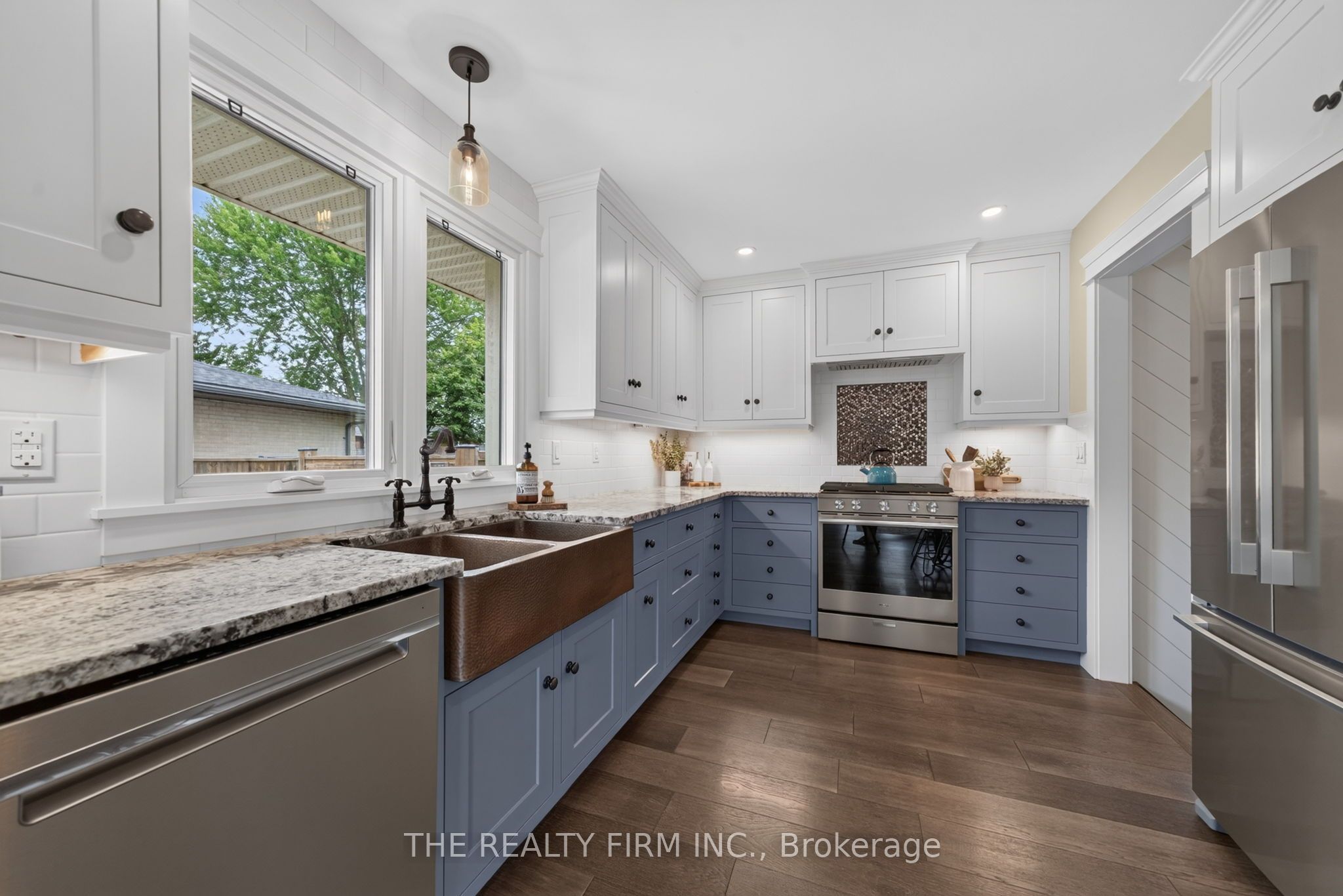 50 Sparta Street Property Photo 8