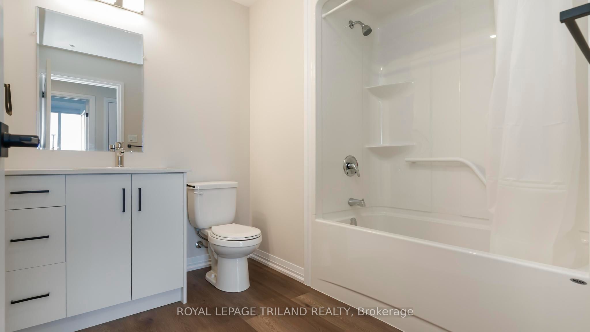 865 Kleinburg Drive 221 Property Photo 12