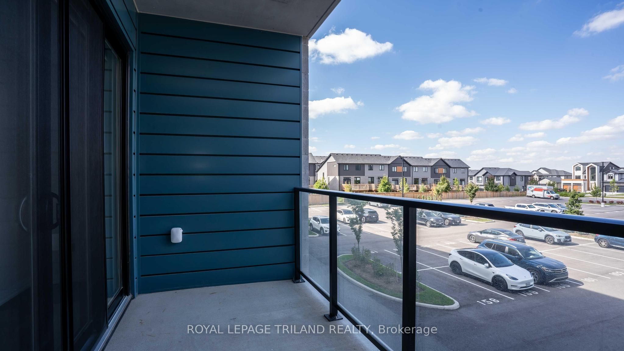 865 Kleinburg Drive 221 Property Photo 15