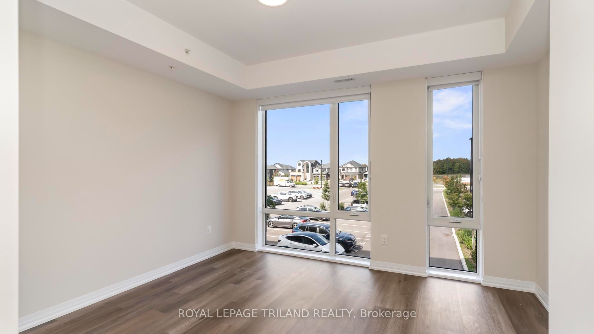 865 Kleinburg Drive 221 Property Photo 17