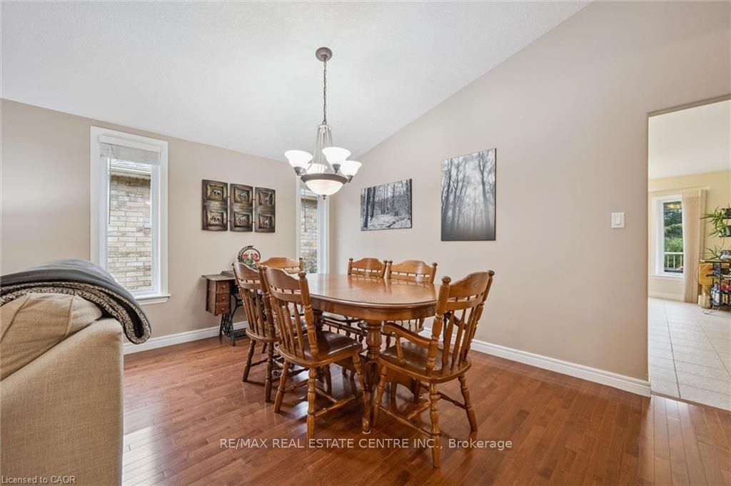 555 Killbear Court Property Photo 4