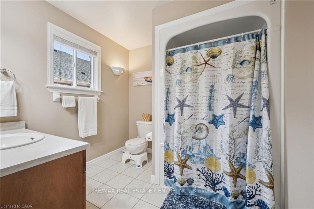 555 Killbear Court Property Photo 10