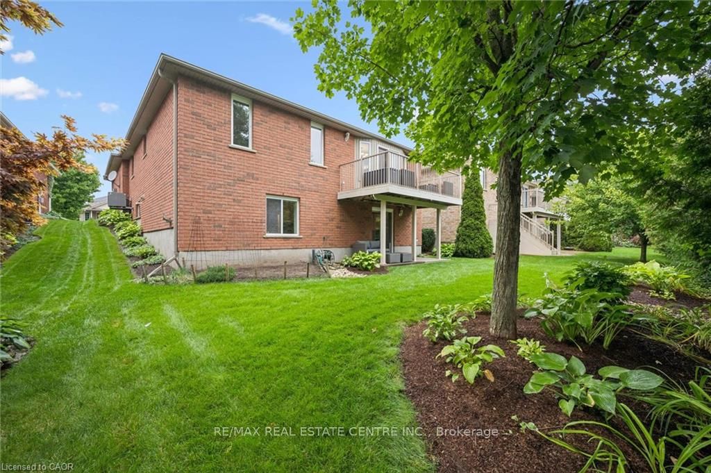 555 Killbear Court Property Photo 20
