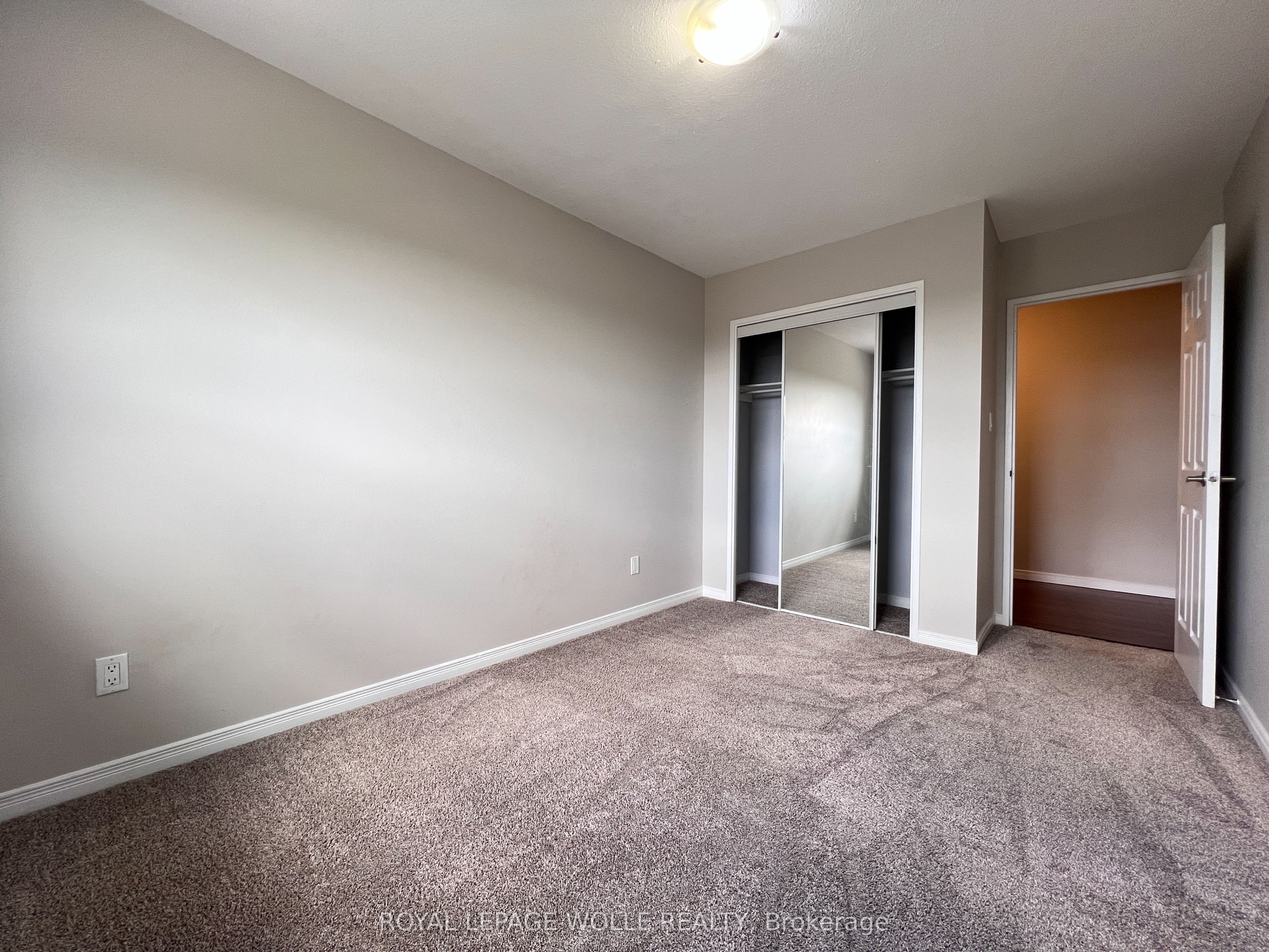 283 Fairway Road N 503 Property Photo 22