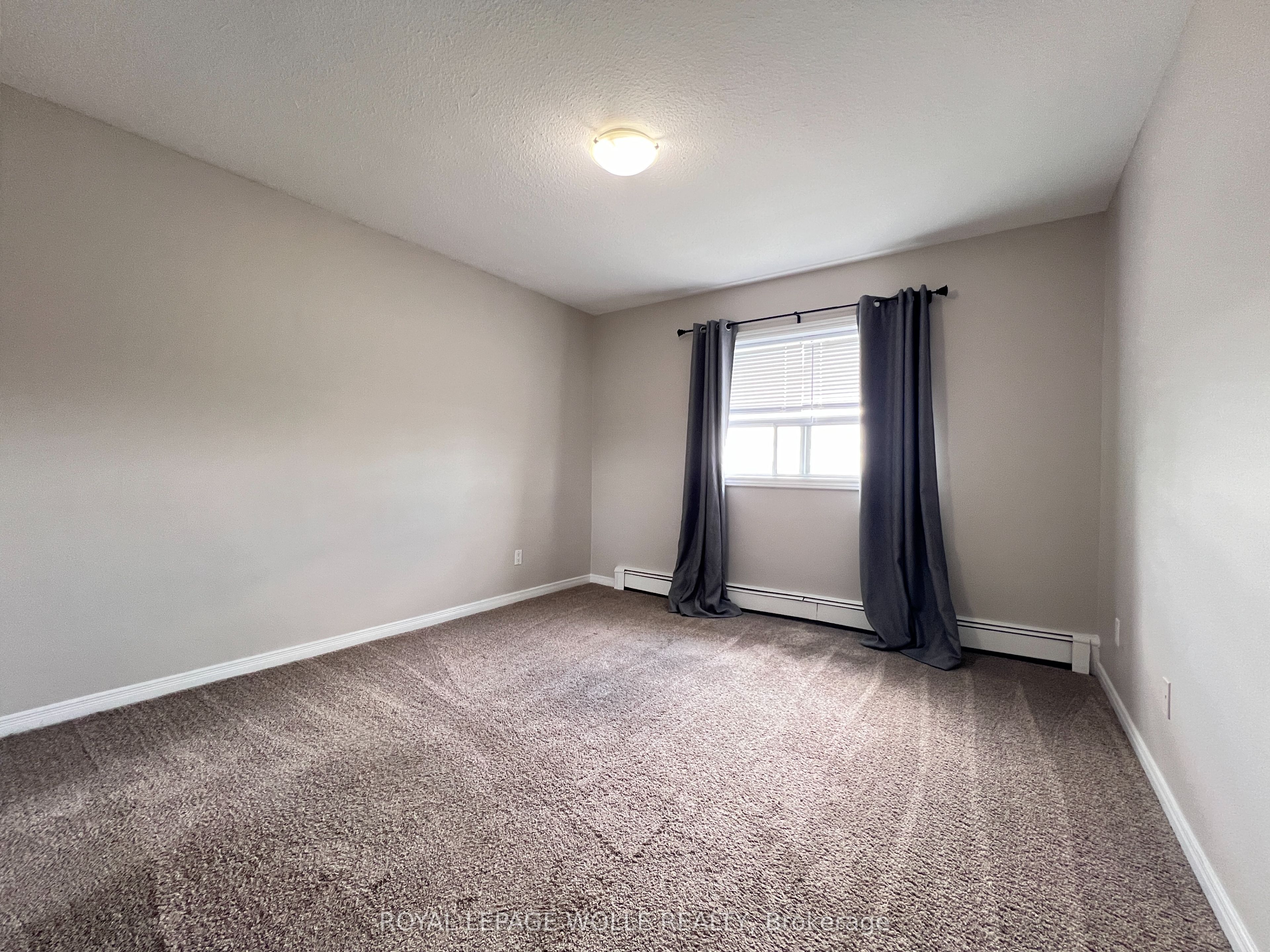 283 Fairway Road N 503 Property Photo 23