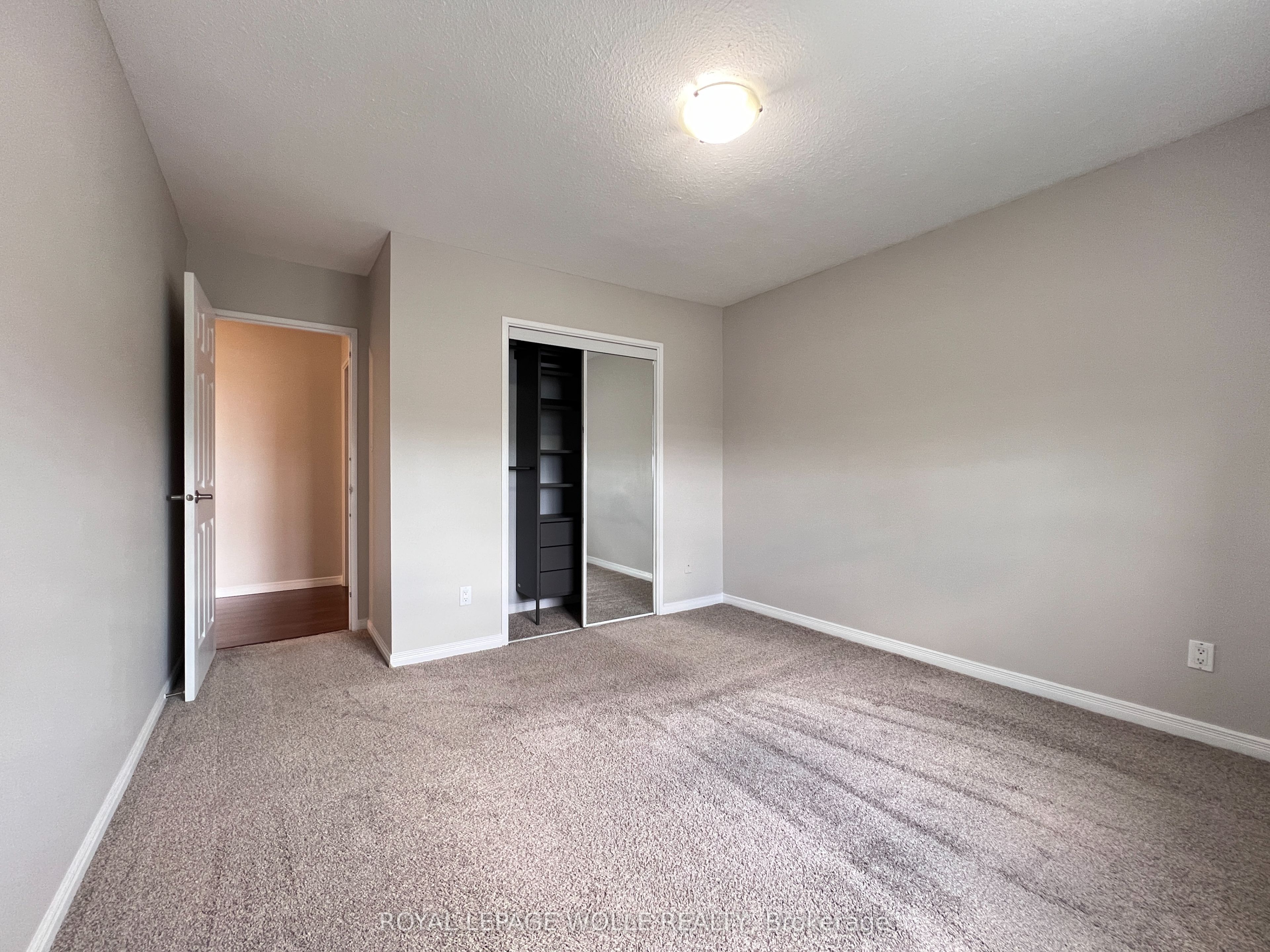 283 Fairway Road N 503 Property Photo 24
