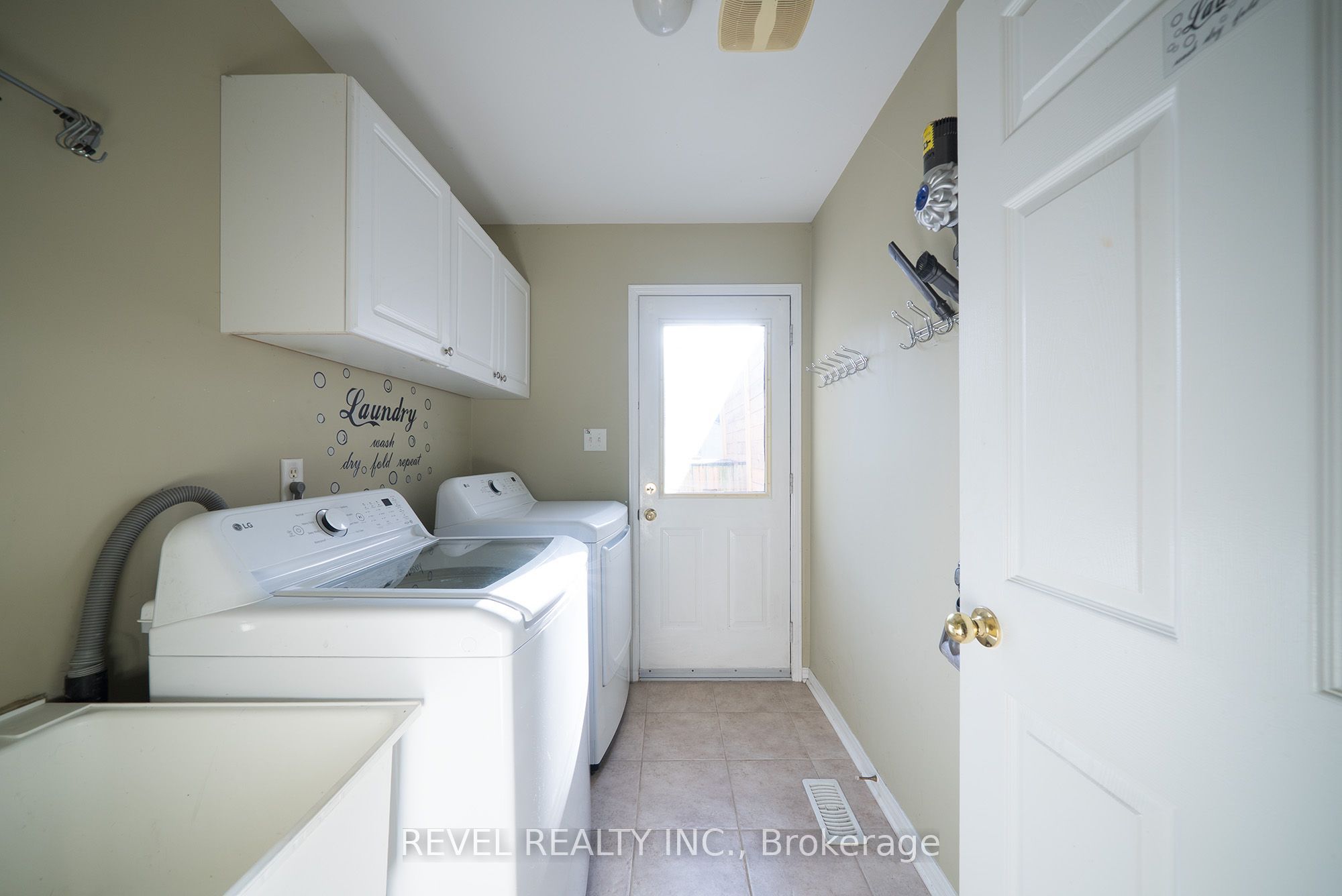 51 Webb Avenue Property Photo 15