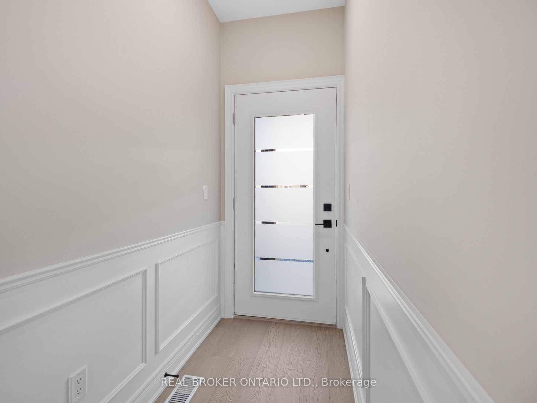 26 Austin Drive Property Photo 5