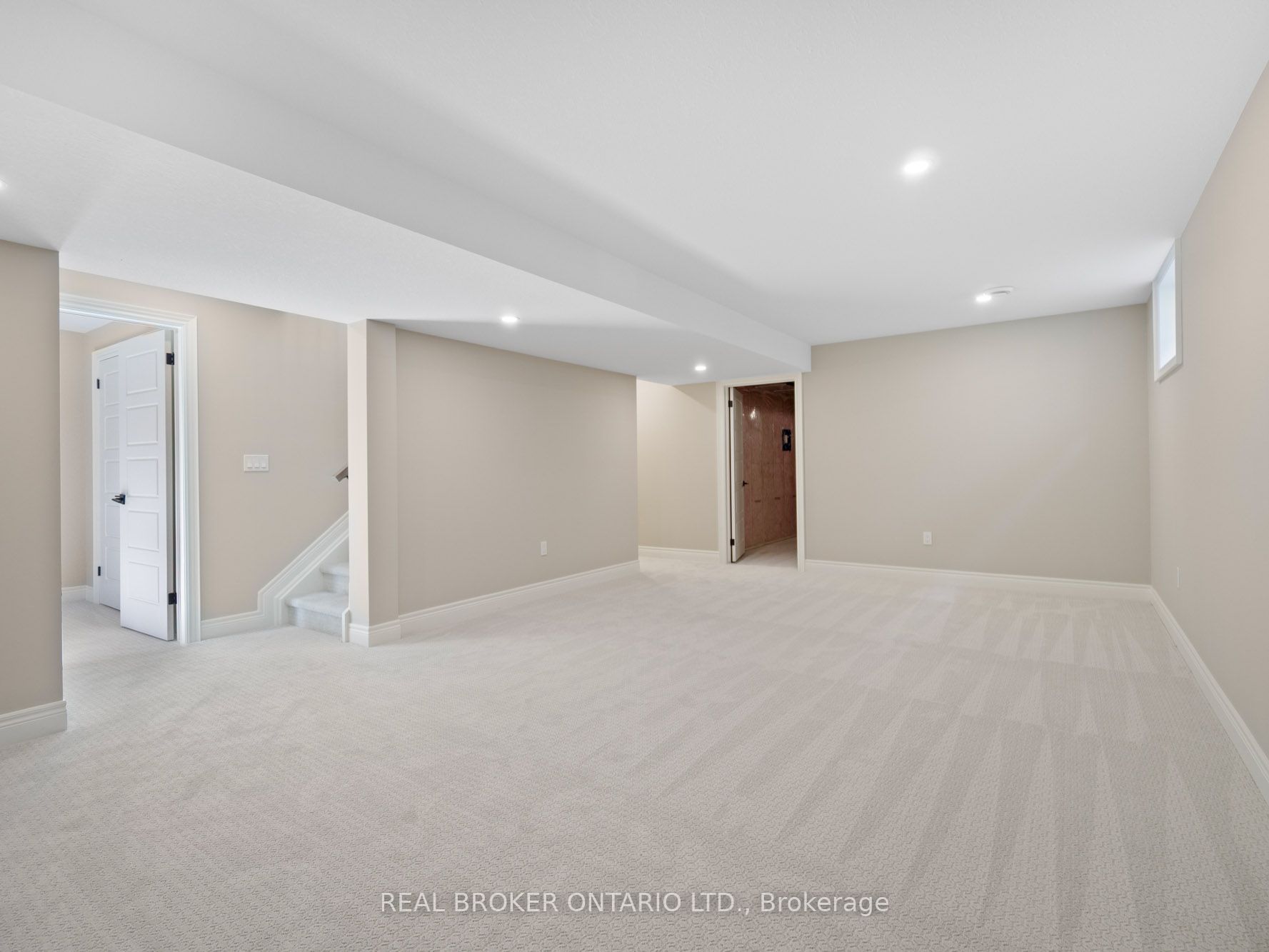 26 Austin Drive Property Photo 28