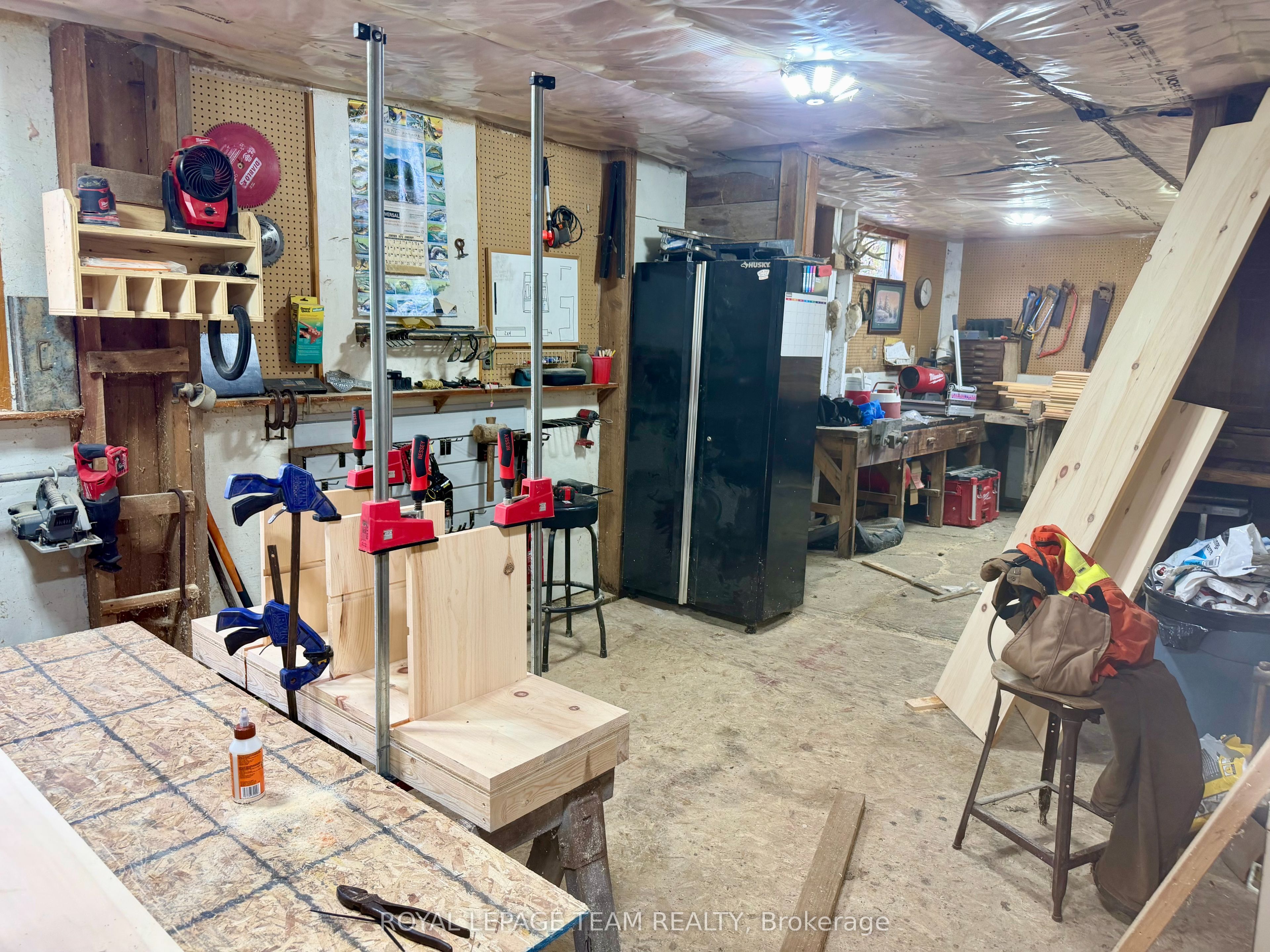 670 Van Buren Street Property Photo 43
