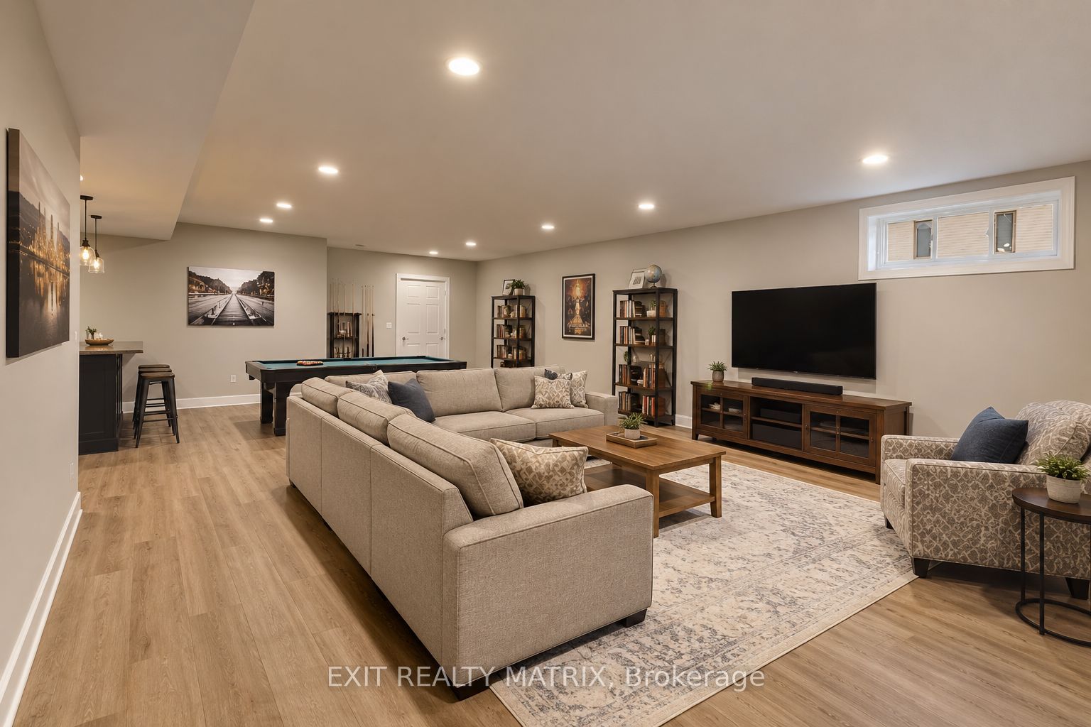 256 Trudeau Crescent Property Photo 26