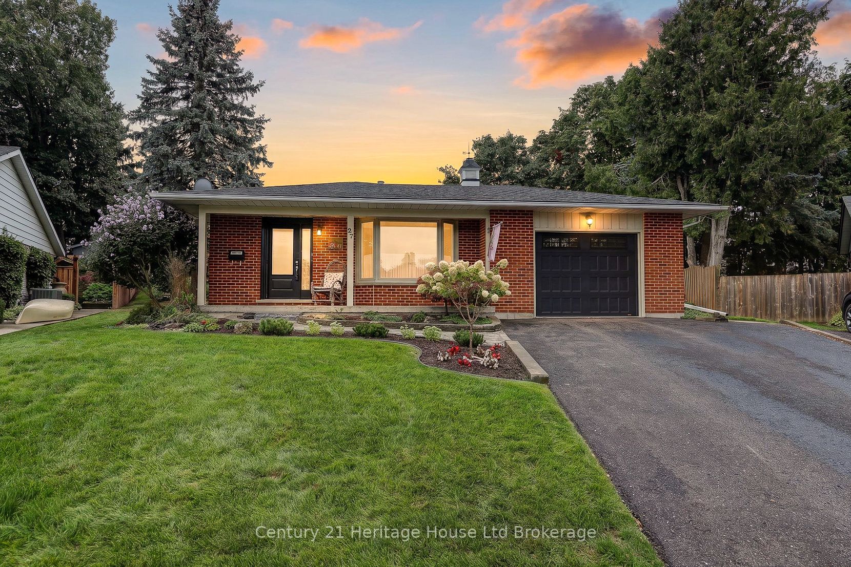 27 Silcox Place Property Photo 1