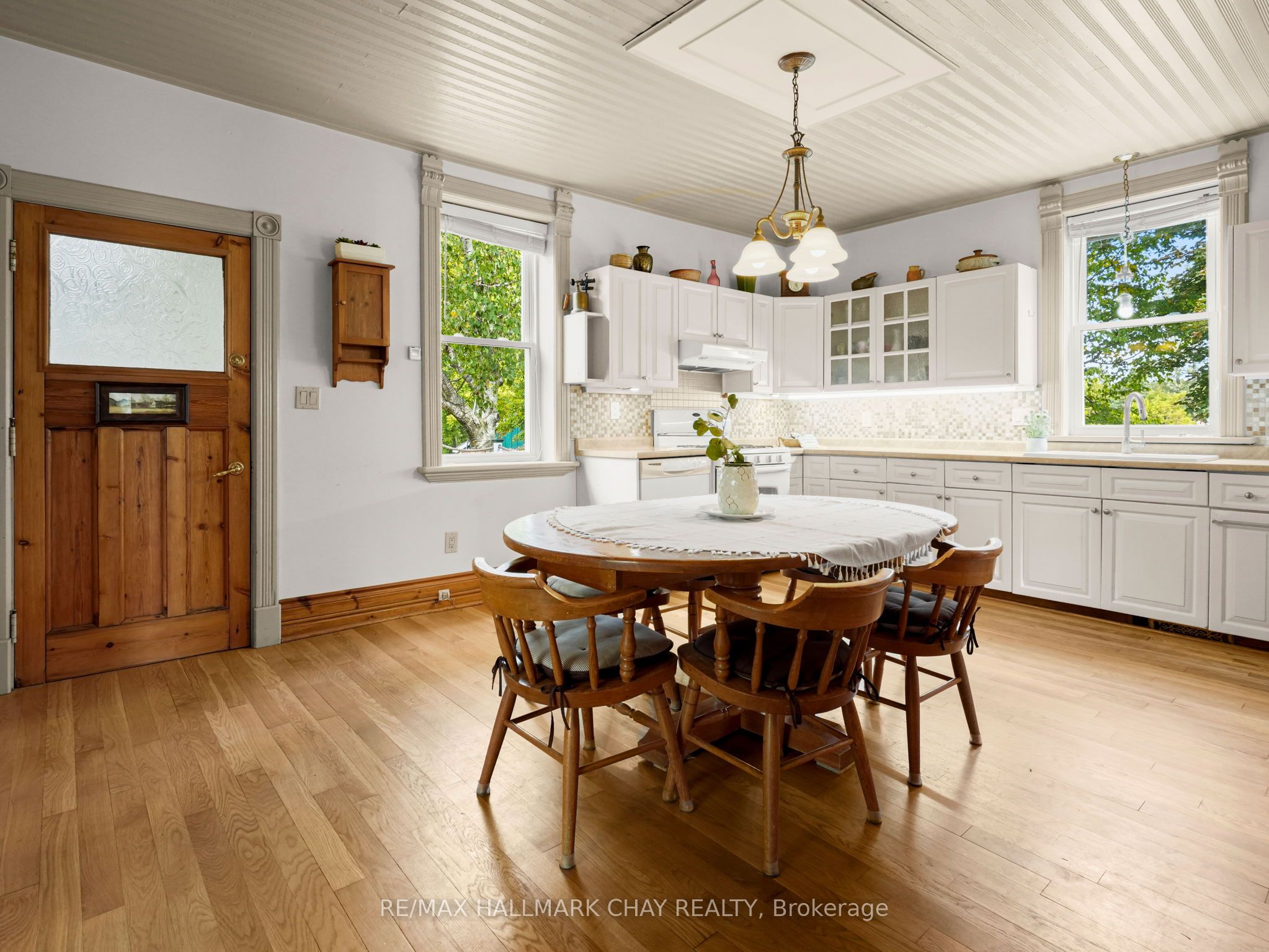 347357 15 Side Road Property Photo 12