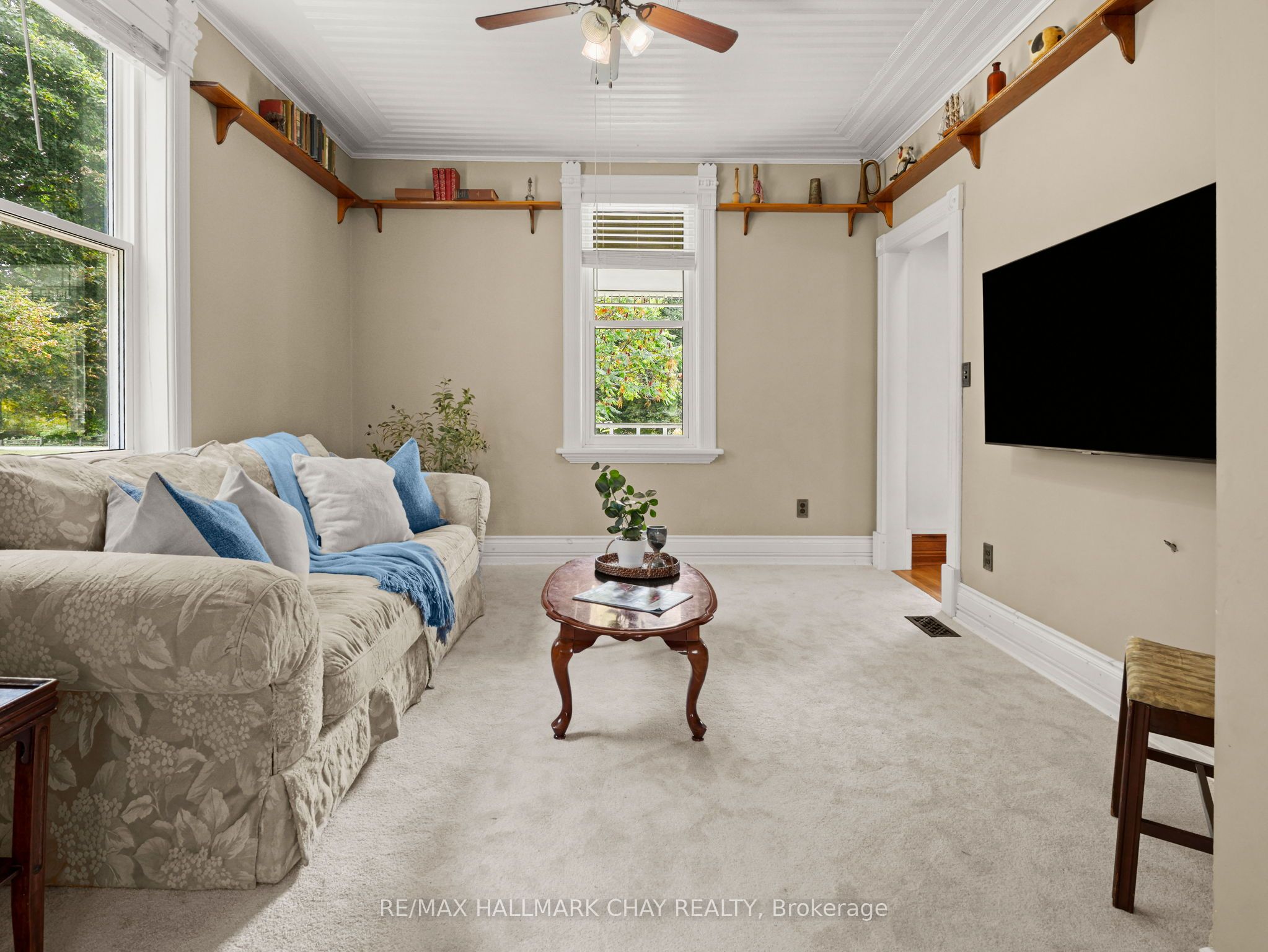 347357 15 Side Road Property Photo 17
