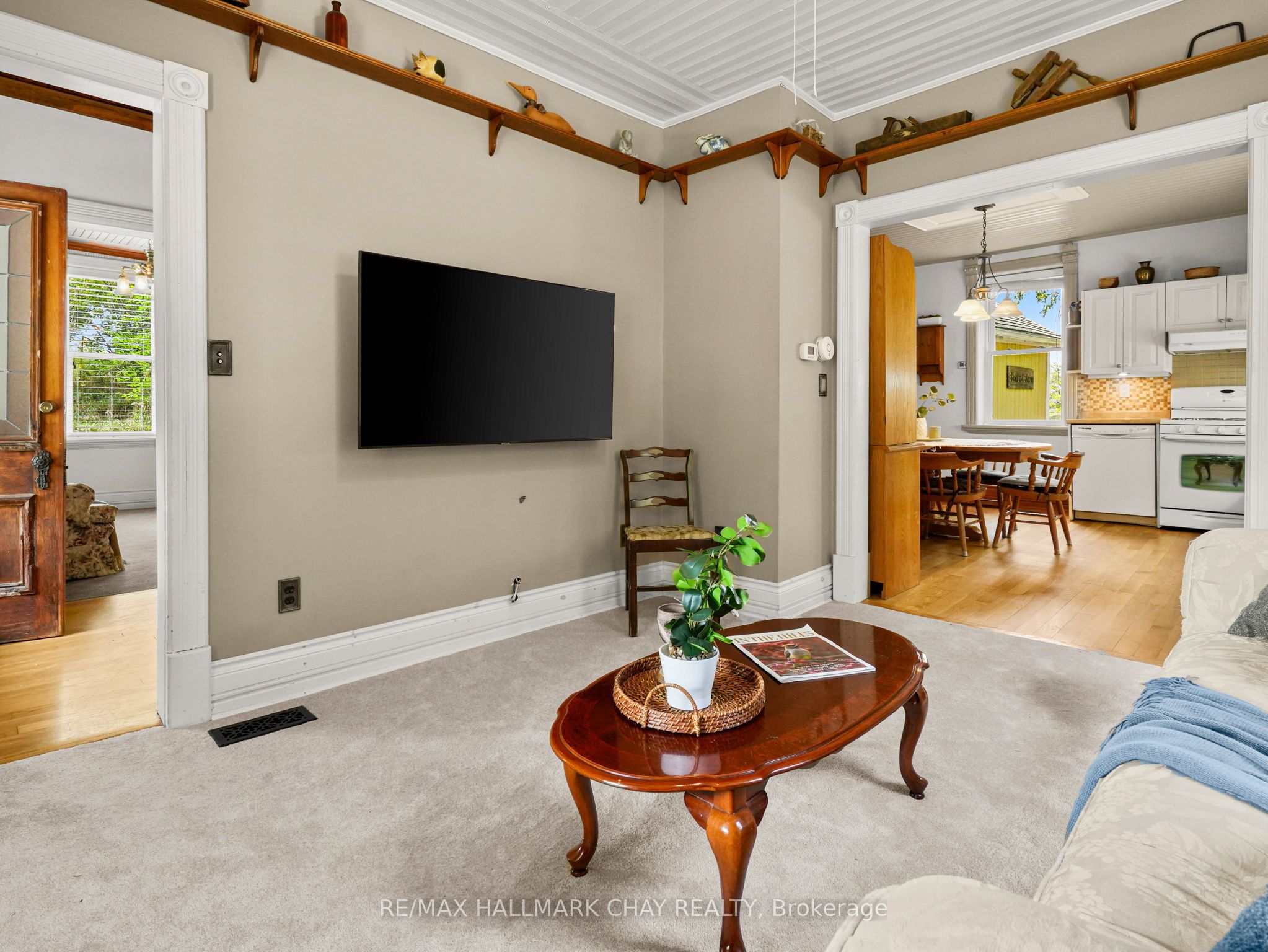 347357 15 Side Road Property Photo 17