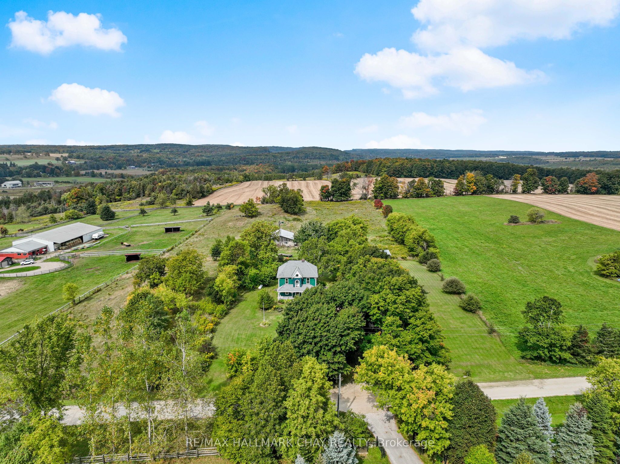 347357 15 Side Road Property Photo 41