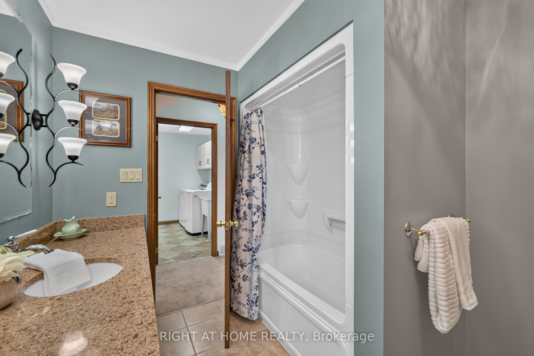 13 St Ladislaus Street Property Photo 21
