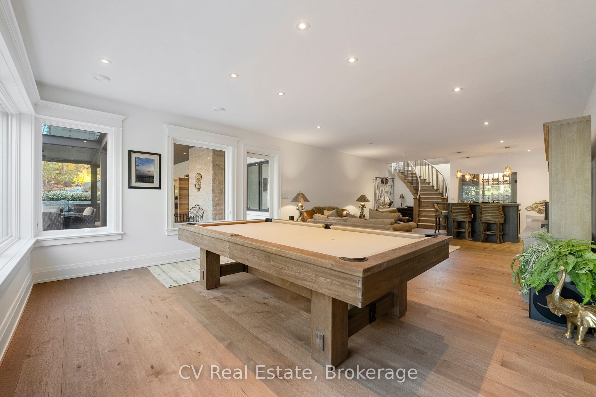 455 William Street Property Photo 38