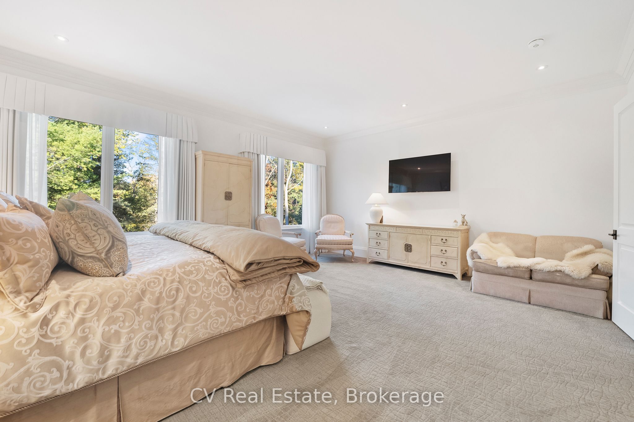 455 William Street Property Photo 44